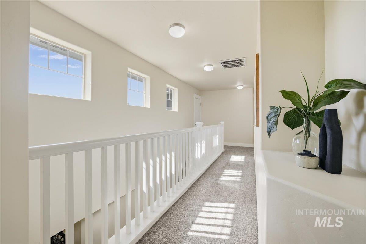 1254 La Reata Way, Middleton, Idaho 83644, 4 Bedrooms, 3.5 Bathrooms, Residential For Sale, Price $550,000,MLS 98961405