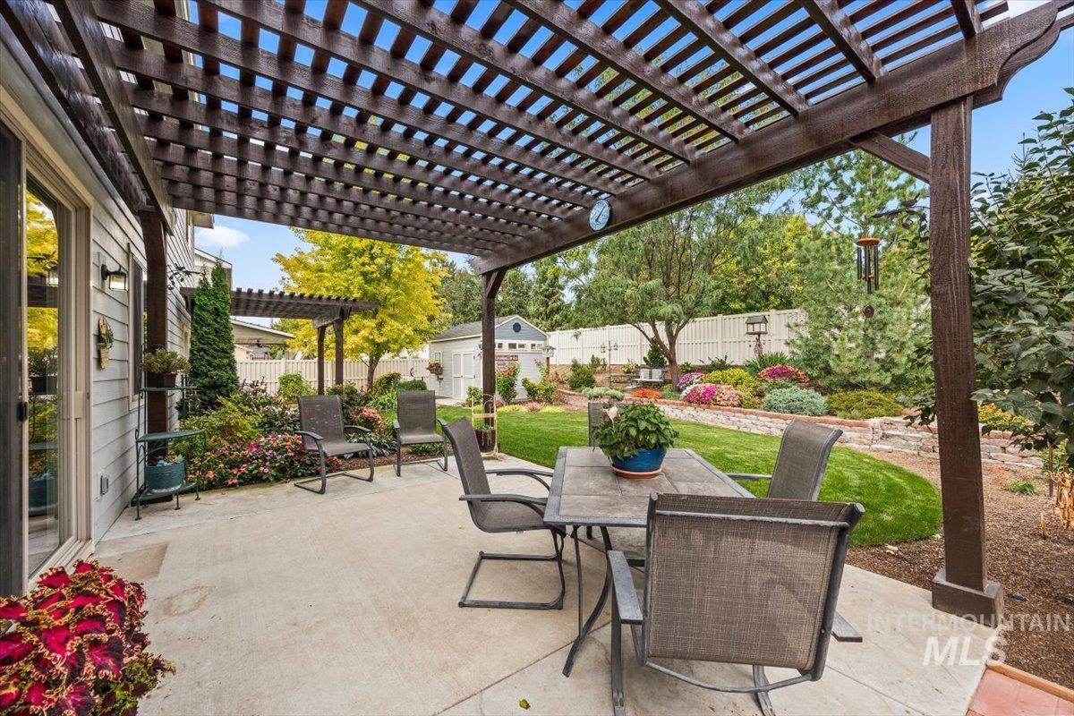 1254 La Reata Way, Middleton, Idaho 83644, 4 Bedrooms, 3.5 Bathrooms, Residential For Sale, Price $550,000,MLS 98961405