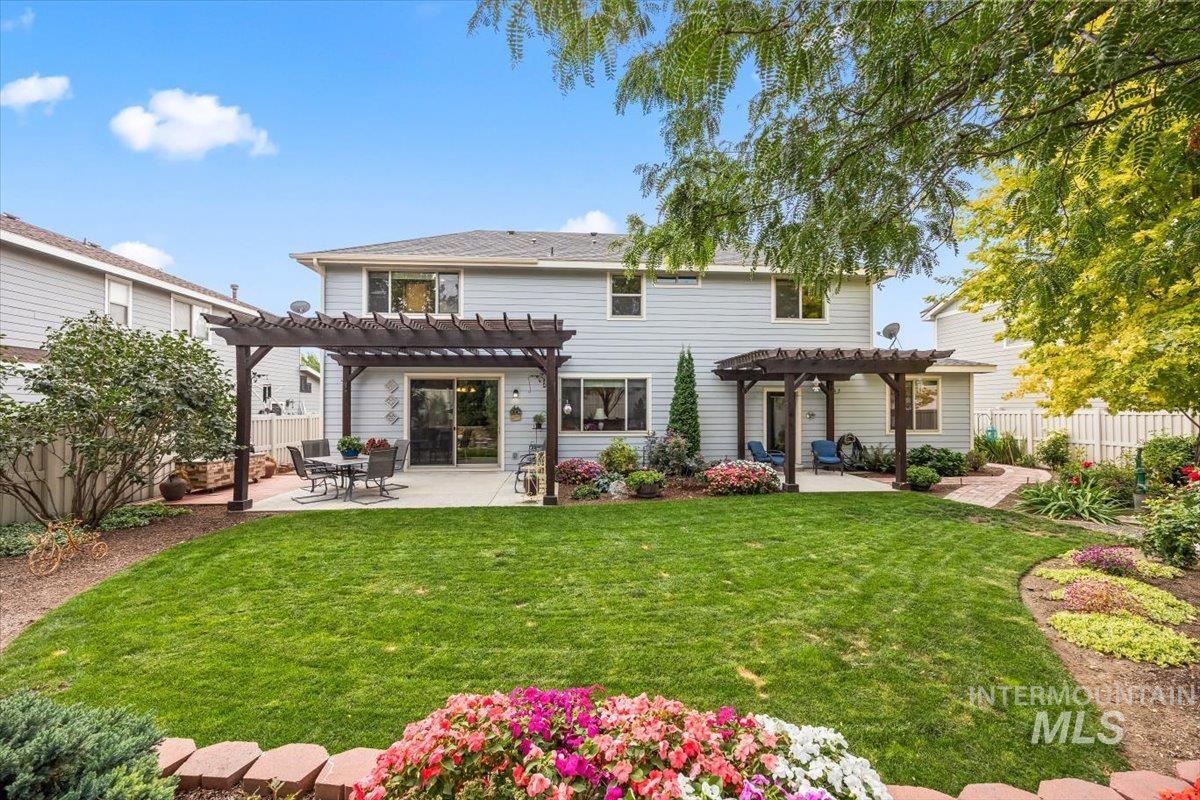 1254 La Reata Way, Middleton, Idaho 83644, 4 Bedrooms, 3.5 Bathrooms, Residential For Sale, Price $550,000,MLS 98961405