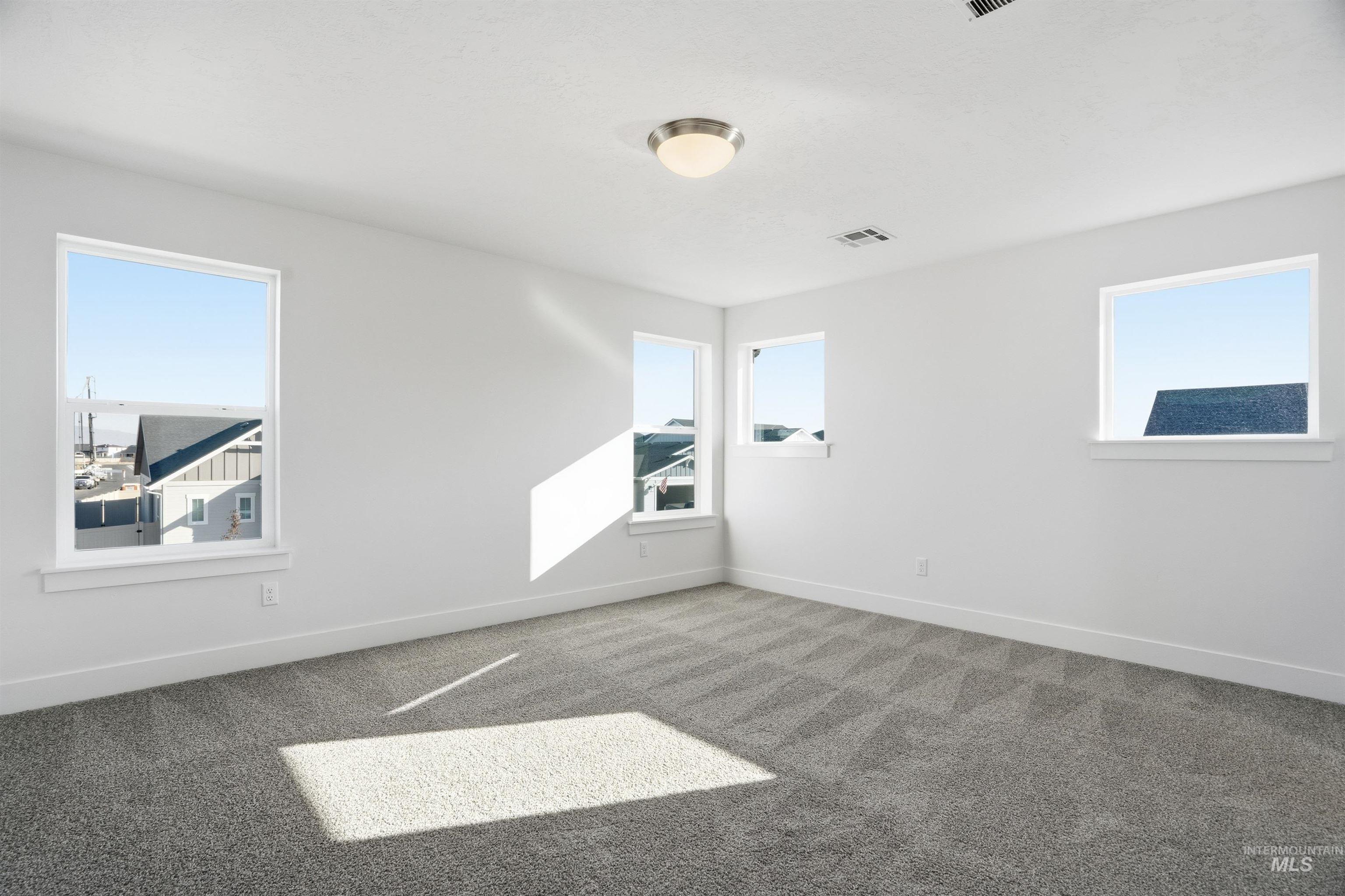 6167 W Parachute Dr., Meridian, Idaho 83646, 3 Bedrooms, 2.5 Bathrooms, Residential For Sale, Price $559,990,MLS 98961413