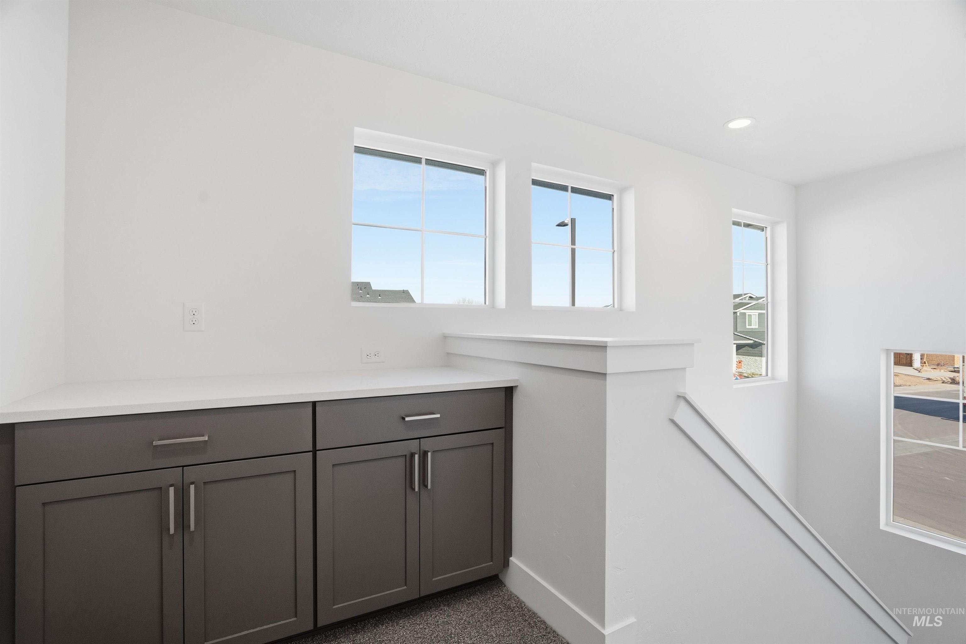 6167 W Parachute Dr., Meridian, Idaho 83646, 3 Bedrooms, 2.5 Bathrooms, Residential For Sale, Price $559,990,MLS 98961413