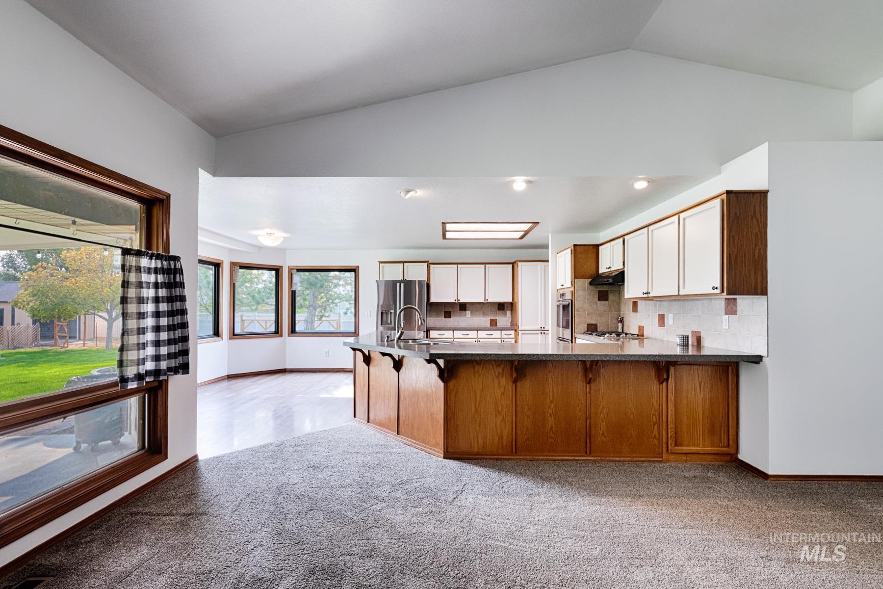 1276 N Cambrick Dr, Kuna, Idaho 83634, 6 Bedrooms, 4 Bathrooms, Residential For Sale, Price $669,000,MLS 98961416