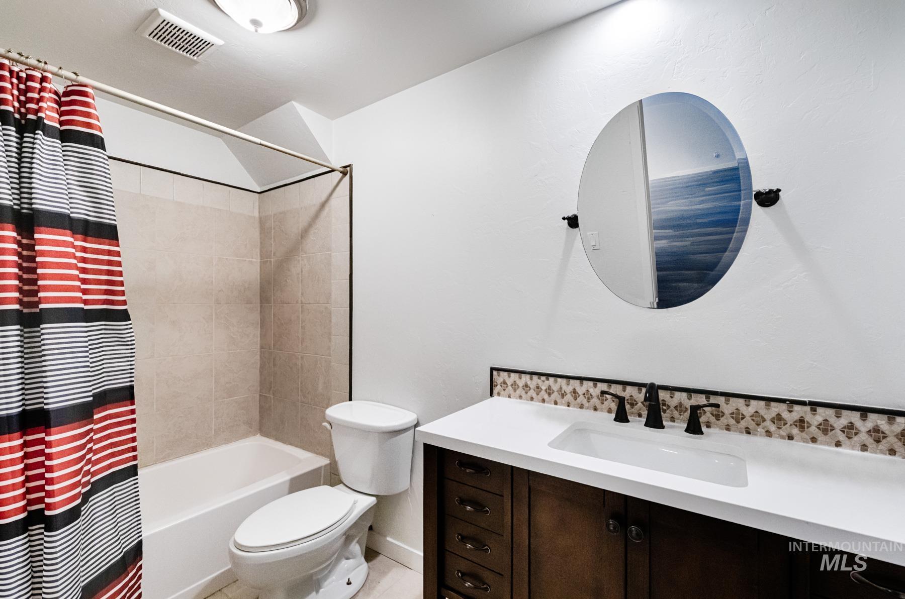 1276 N Cambrick Dr, Kuna, Idaho 83634, 6 Bedrooms, 4 Bathrooms, Residential For Sale, Price $669,000,MLS 98961416