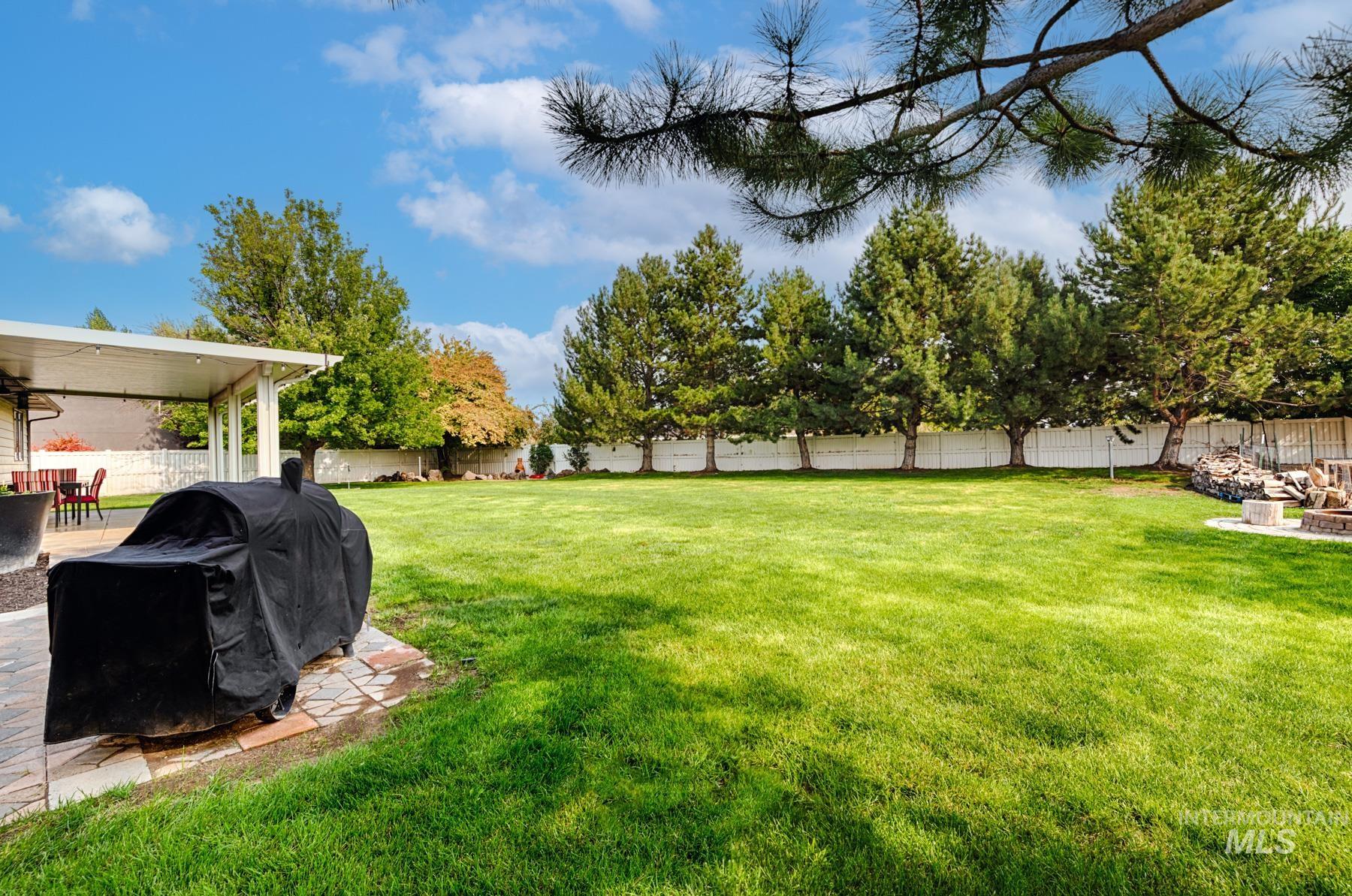 1276 N Cambrick Dr, Kuna, Idaho 83634, 6 Bedrooms, 4 Bathrooms, Residential For Sale, Price $669,000,MLS 98961416