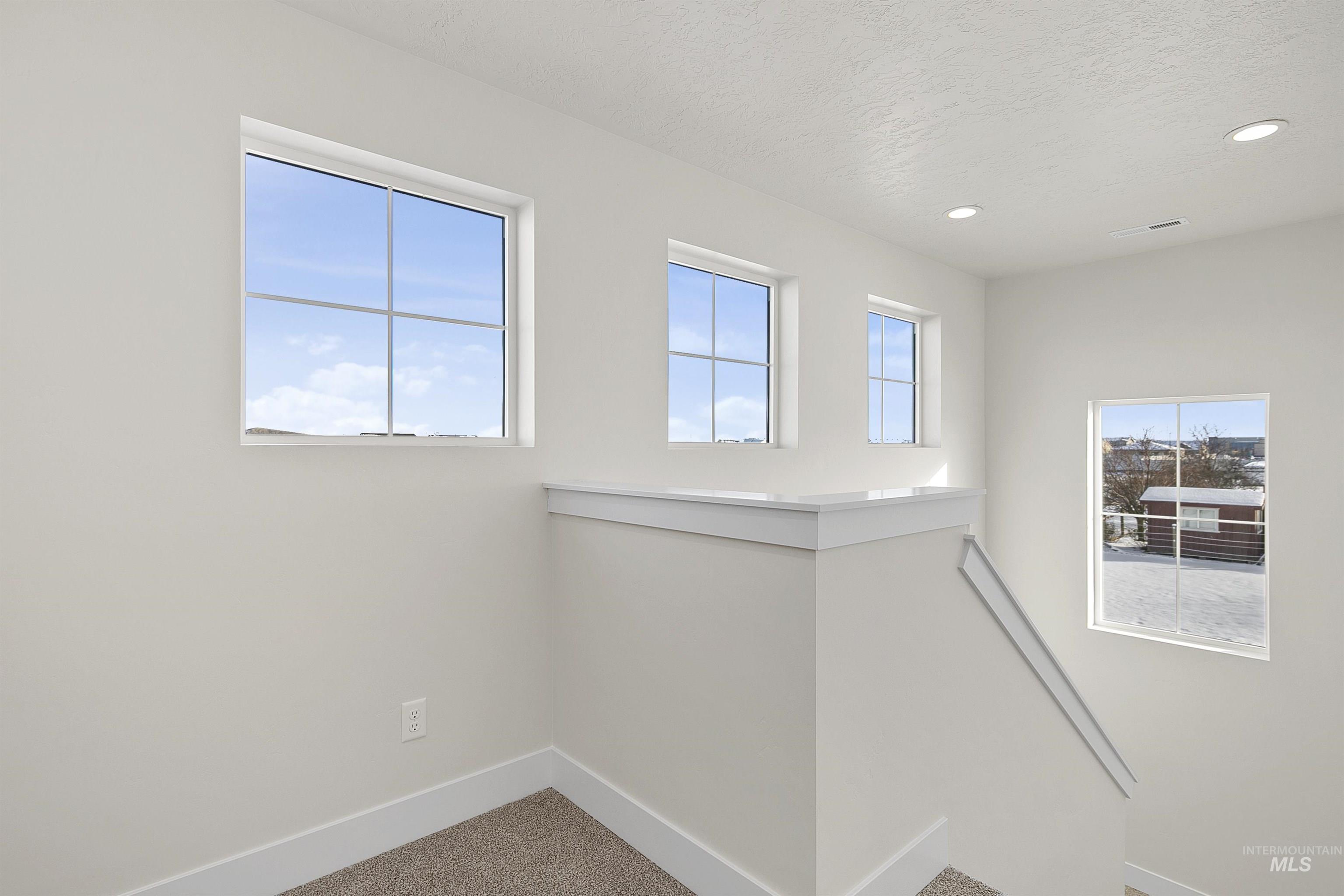 5847 N Patimos Ave, Meridian, Idaho 83646, 4 Bedrooms, 2.5 Bathrooms, Residential For Sale, Price $553,333,MLS 98961422