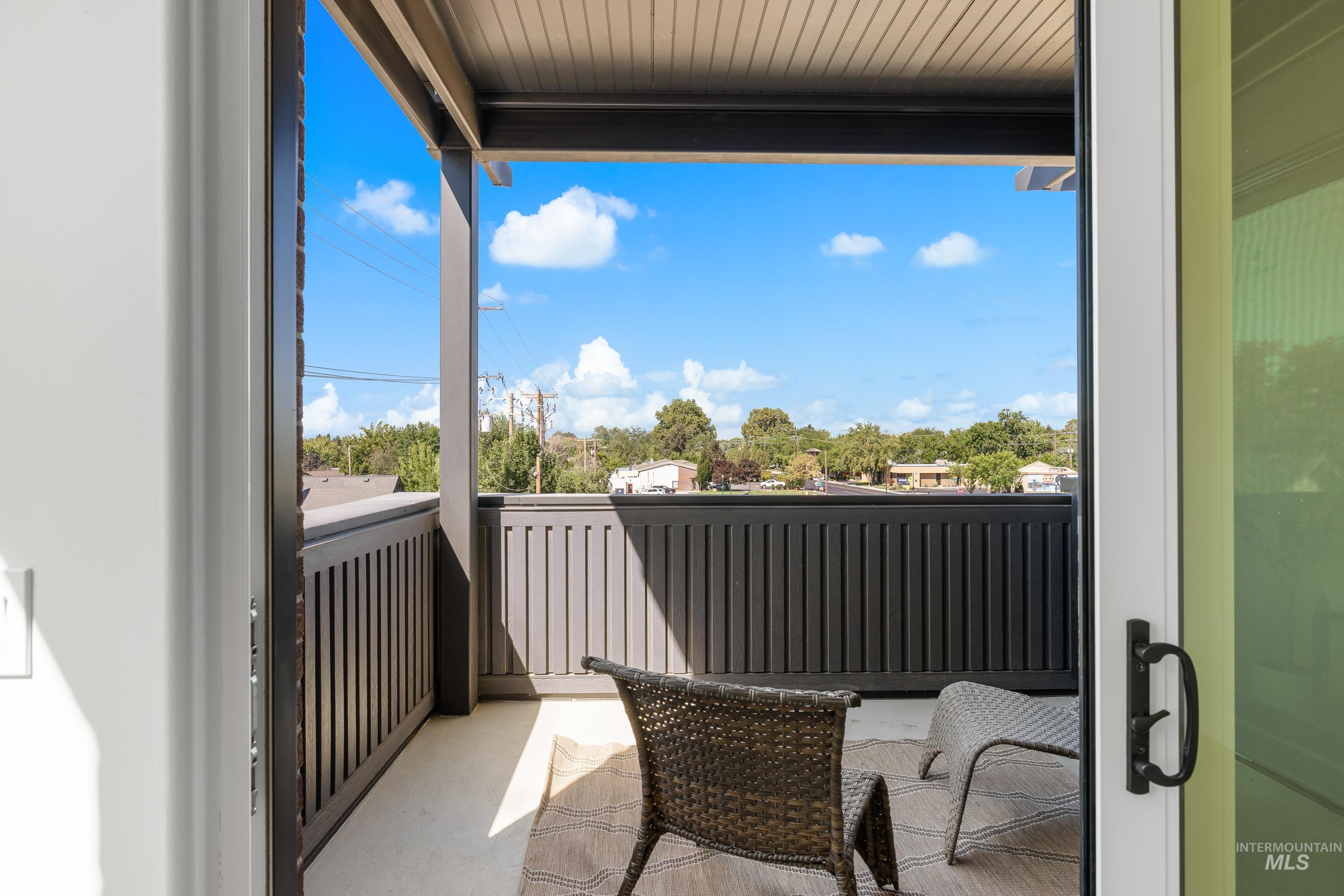 55 E State St, Eagle, Idaho 83616, 2 Bedrooms, 2 Bathrooms, Residential For Sale, Price $1,115,000, 98961429