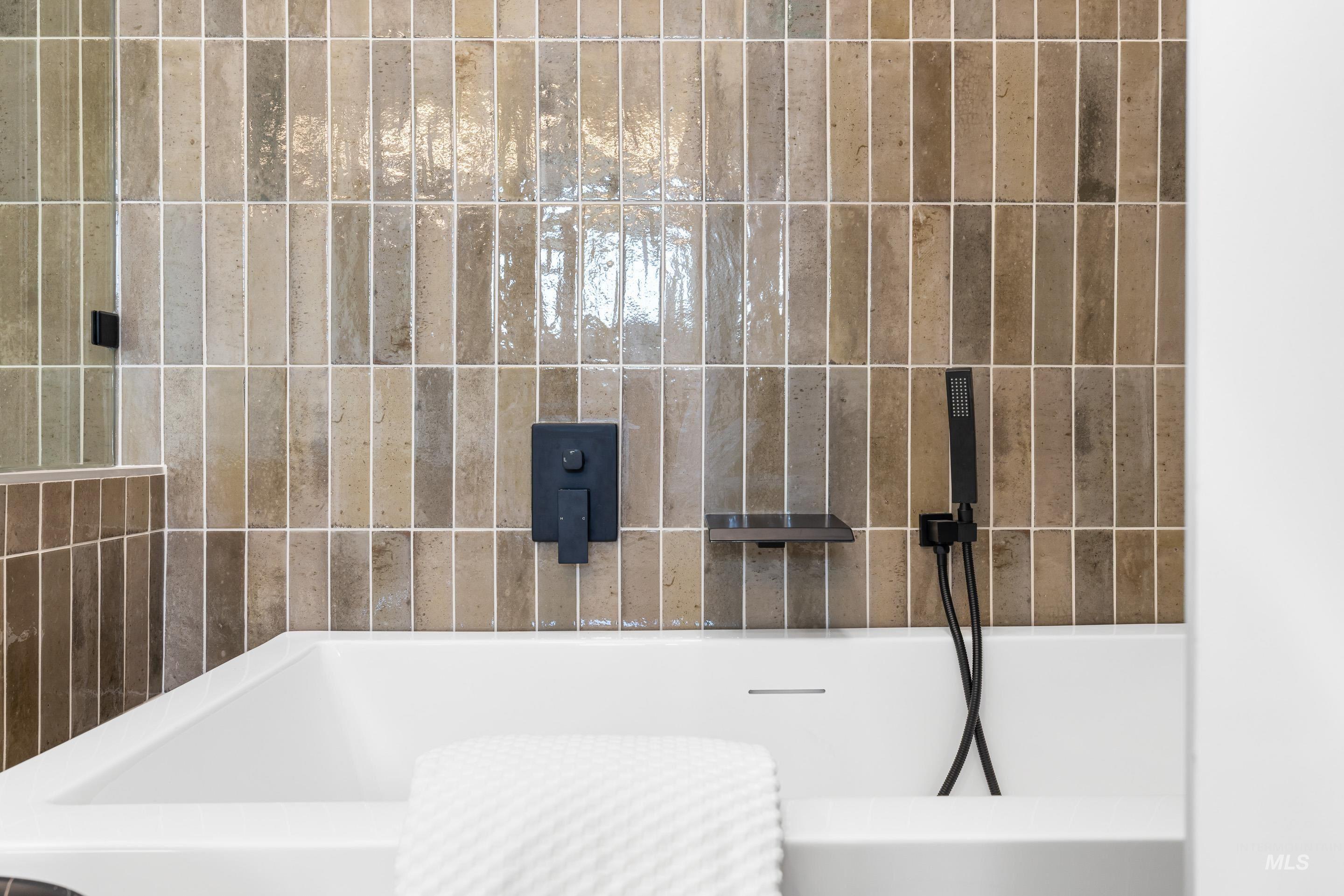 55 E State St, Eagle, Idaho 83616, 2 Bedrooms, 2 Bathrooms, Residential For Sale, Price $1,115,000, 98961429