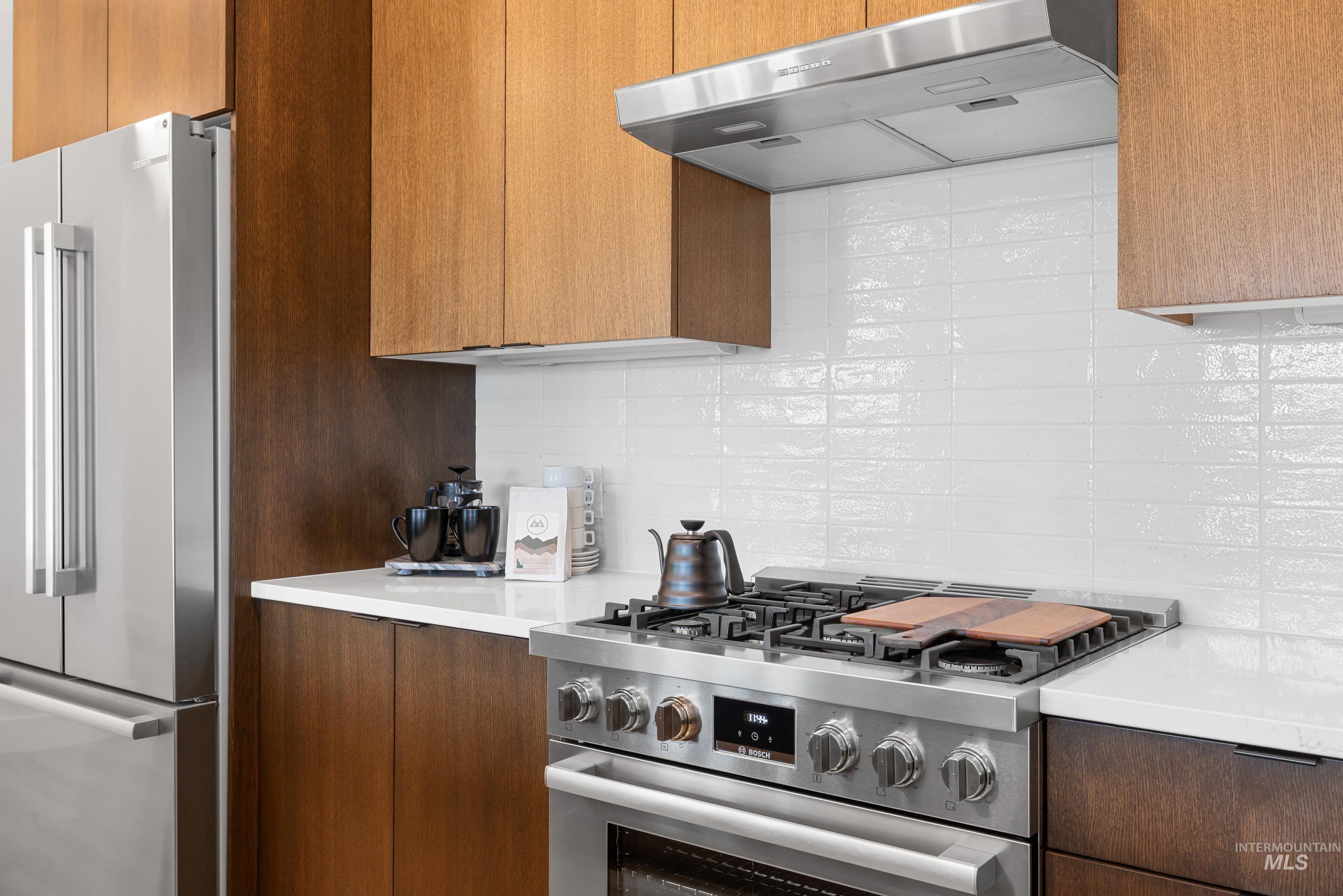 55 E State St, Eagle, Idaho 83616, 2 Bedrooms, 2 Bathrooms, Residential For Sale, Price $1,115,000, 98961429