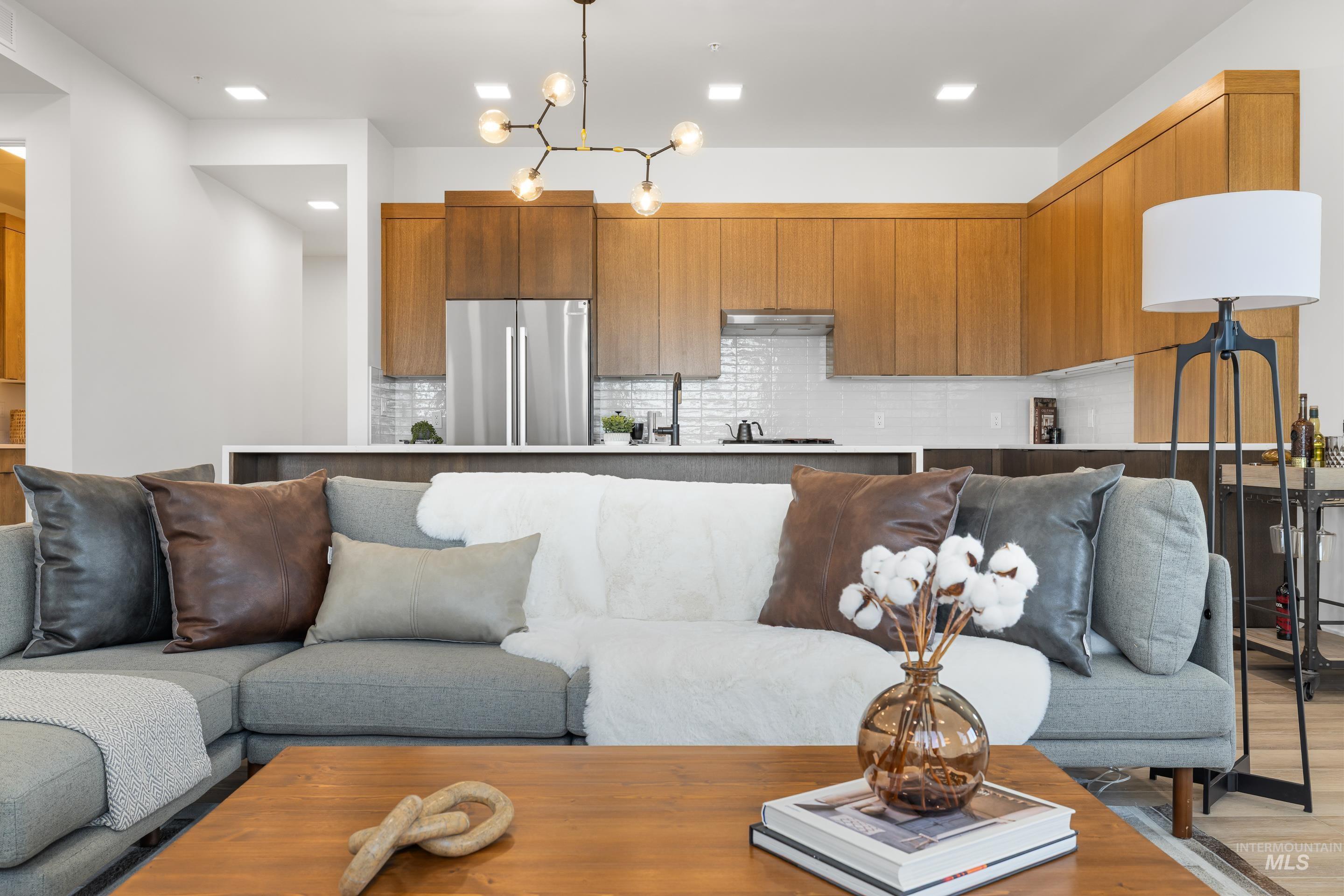 55 E State St, Eagle, Idaho 83616, 2 Bedrooms, 2 Bathrooms, Residential For Sale, Price $1,115,000, 98961429