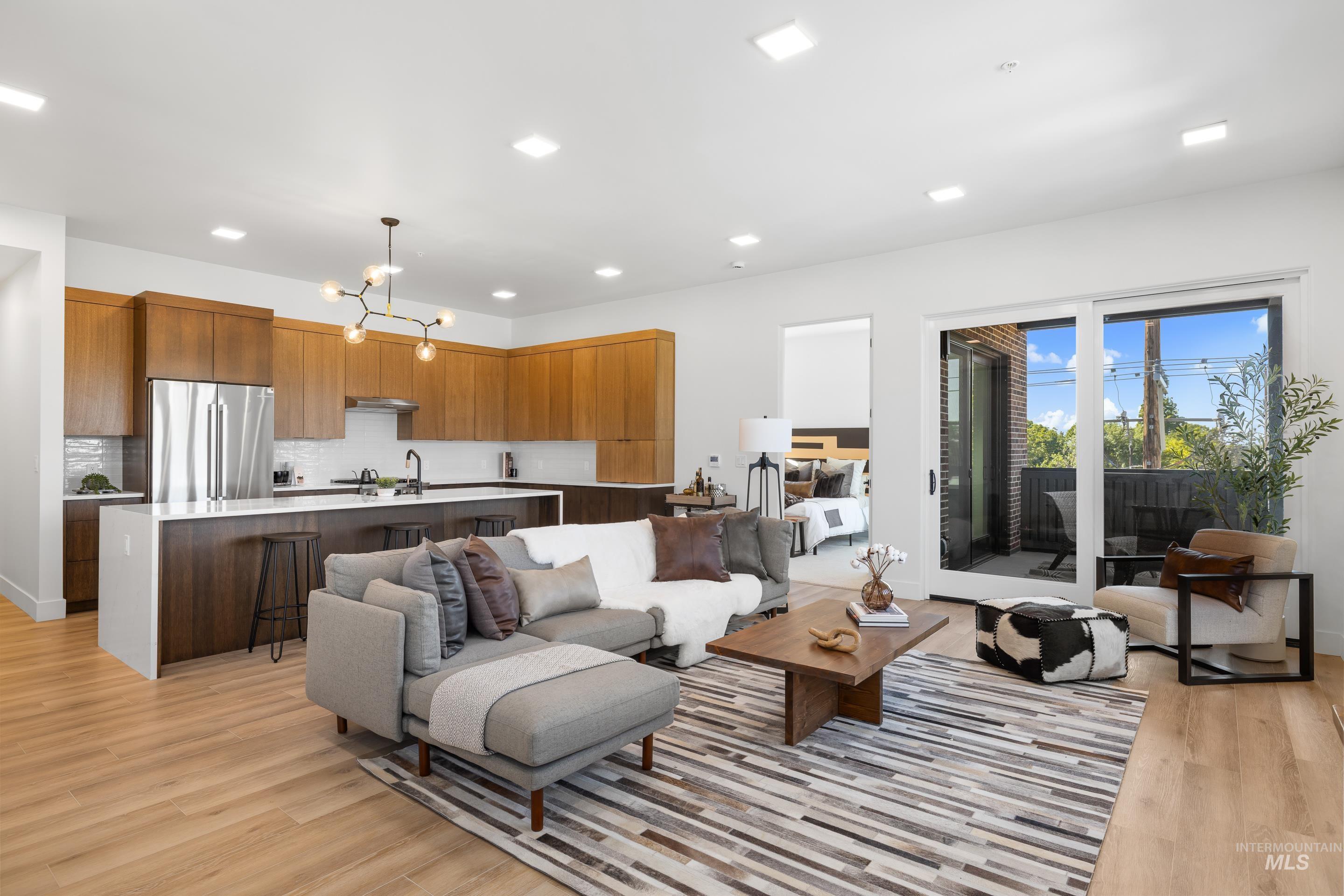 55 E State St, Eagle, Idaho 83616, 2 Bedrooms, 2 Bathrooms, Residential For Sale, Price $1,115,000, 98961429