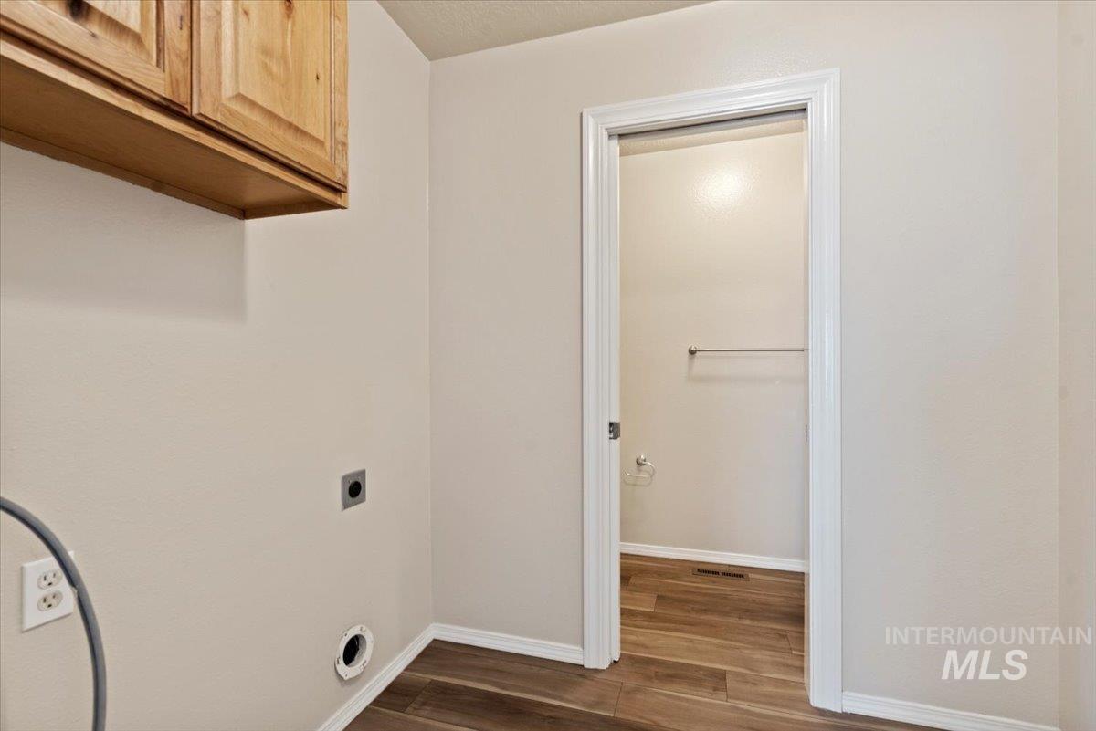 994 N Gray Cloud, Meridian, Idaho 83642, 4 Bedrooms, 2.5 Bathrooms, Residential For Sale, Price $459,900,MLS 98961440