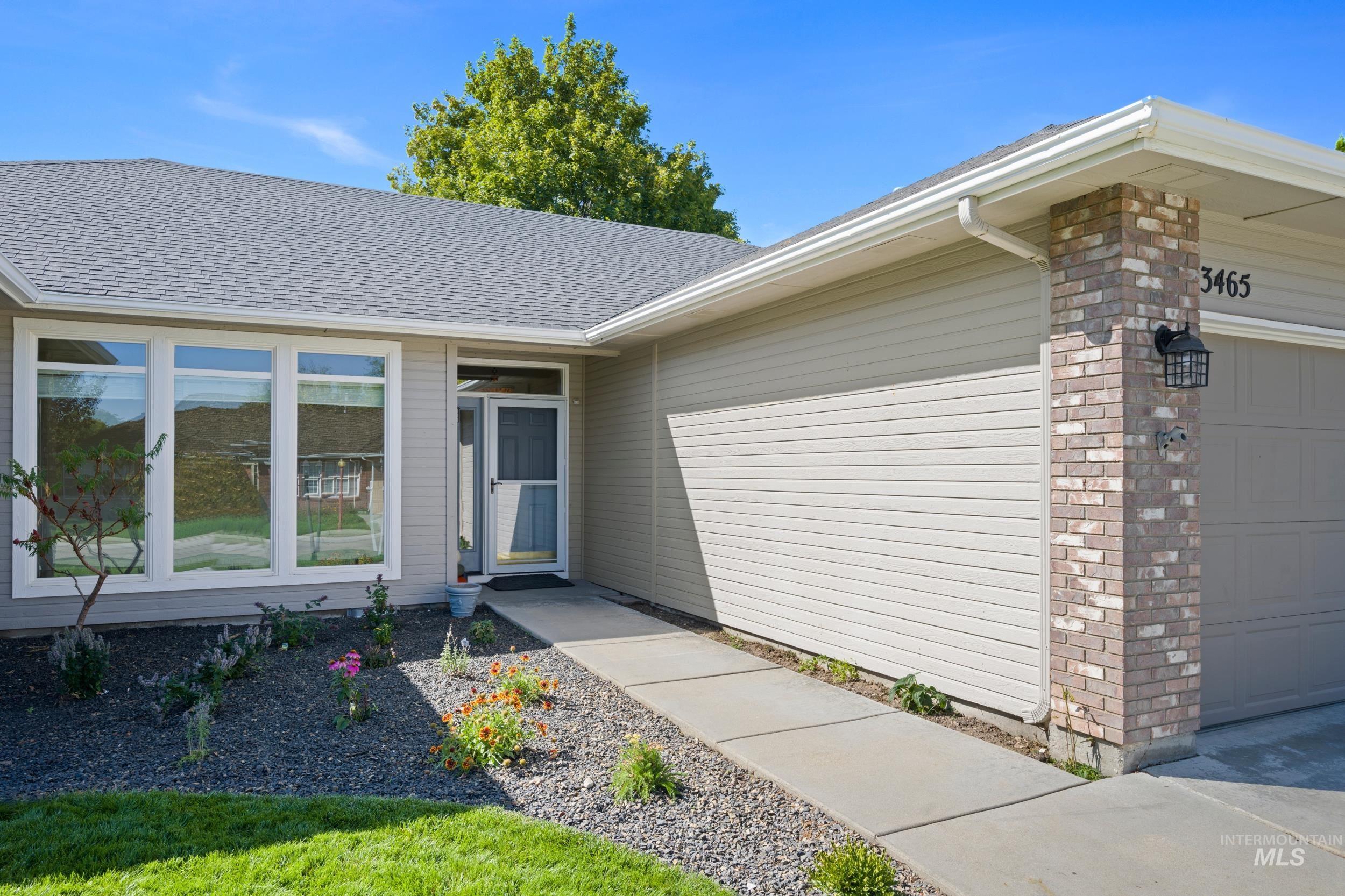 3465 W Woodmont Dr, Meridian, Idaho 83646, 3 Bedrooms, 2 Bathrooms, Residential For Sale, Price $589,900,MLS 98961443