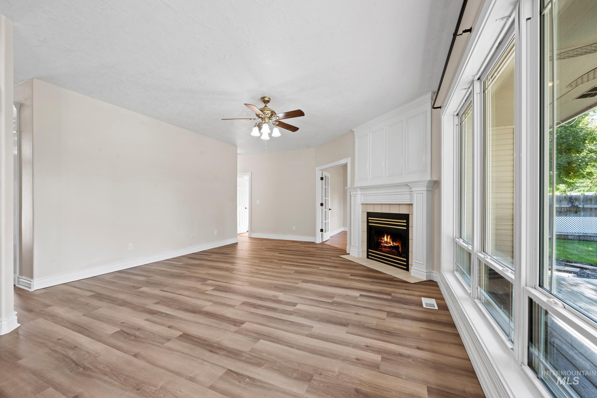 3465 W Woodmont Dr, Meridian, Idaho 83646, 3 Bedrooms, 2 Bathrooms, Residential For Sale, Price $589,900,MLS 98961443