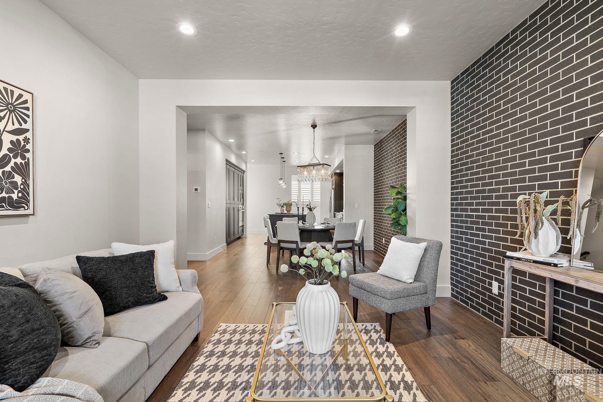 3033 S Trailwood Way, Boise, Idaho 83716, 3 Bedrooms, 3.5 Bathrooms, Residential For Sale, Price $640,000, 98961451