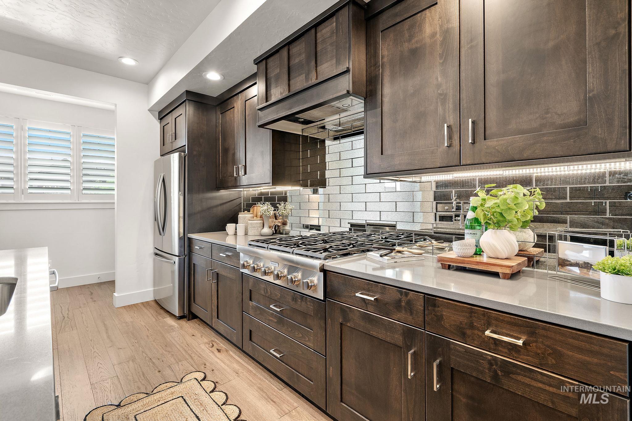 3033 S Trailwood Way, Boise, Idaho 83716, 3 Bedrooms, 3.5 Bathrooms, Residential For Sale, Price $640,000, 98961451