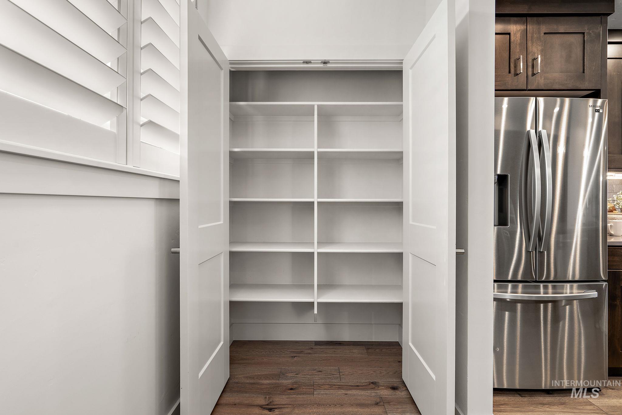 3033 S Trailwood Way, Boise, Idaho 83716, 3 Bedrooms, 3.5 Bathrooms, Residential For Sale, Price $640,000, 98961451