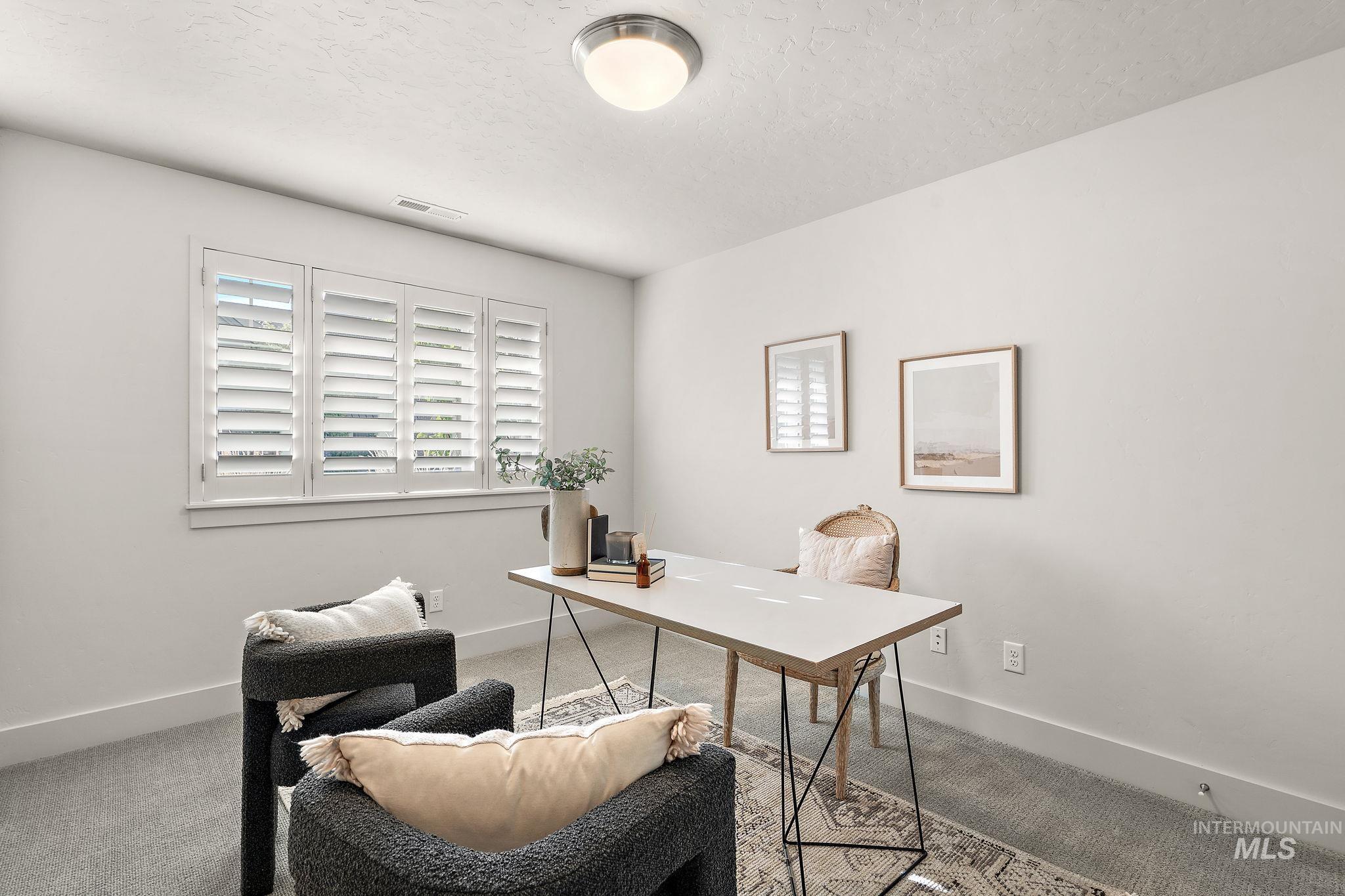 3033 S Trailwood Way, Boise, Idaho 83716, 3 Bedrooms, 3.5 Bathrooms, Residential For Sale, Price $640,000, 98961451