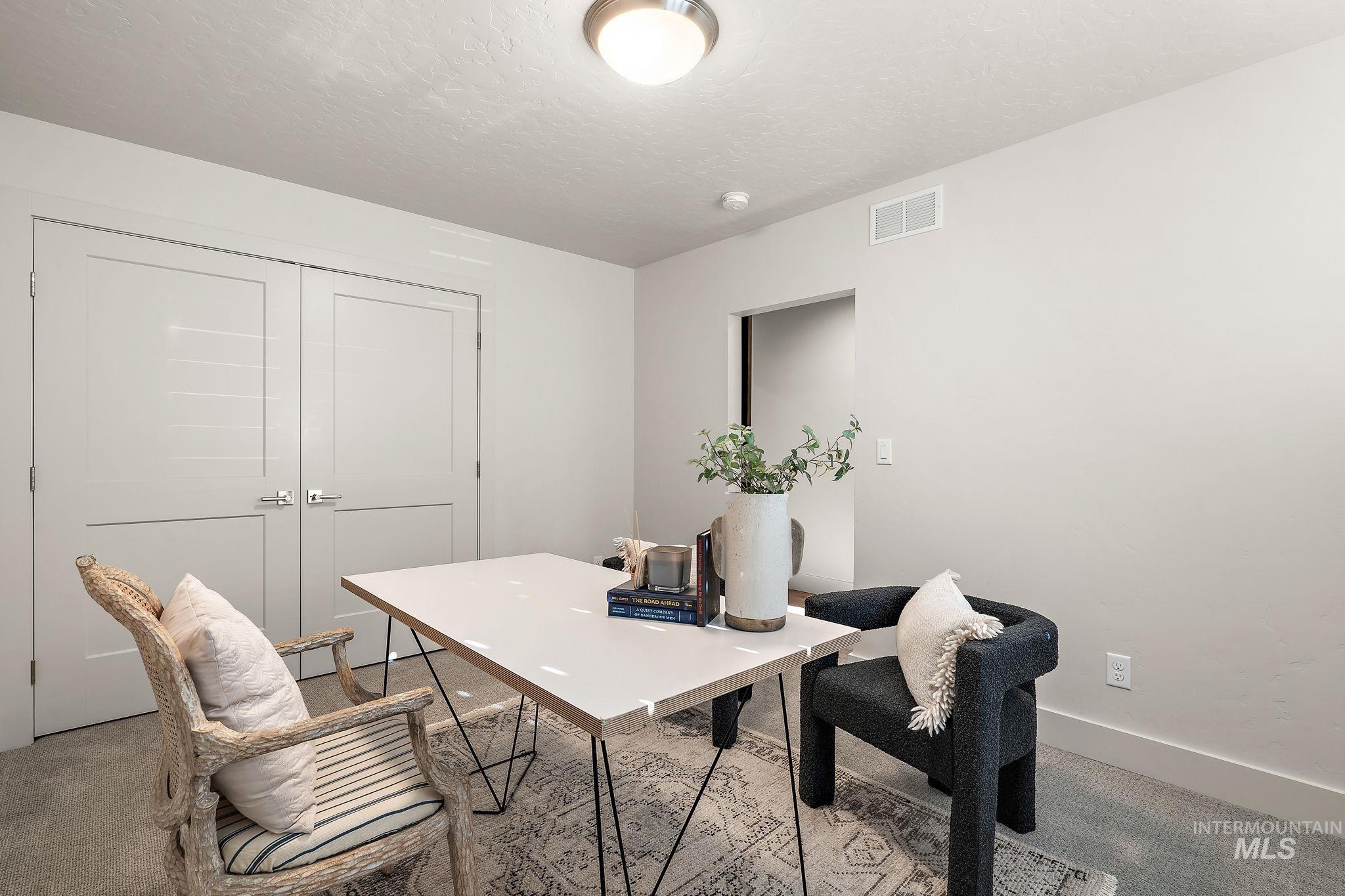 3033 S Trailwood Way, Boise, Idaho 83716, 3 Bedrooms, 3.5 Bathrooms, Residential For Sale, Price $640,000, 98961451