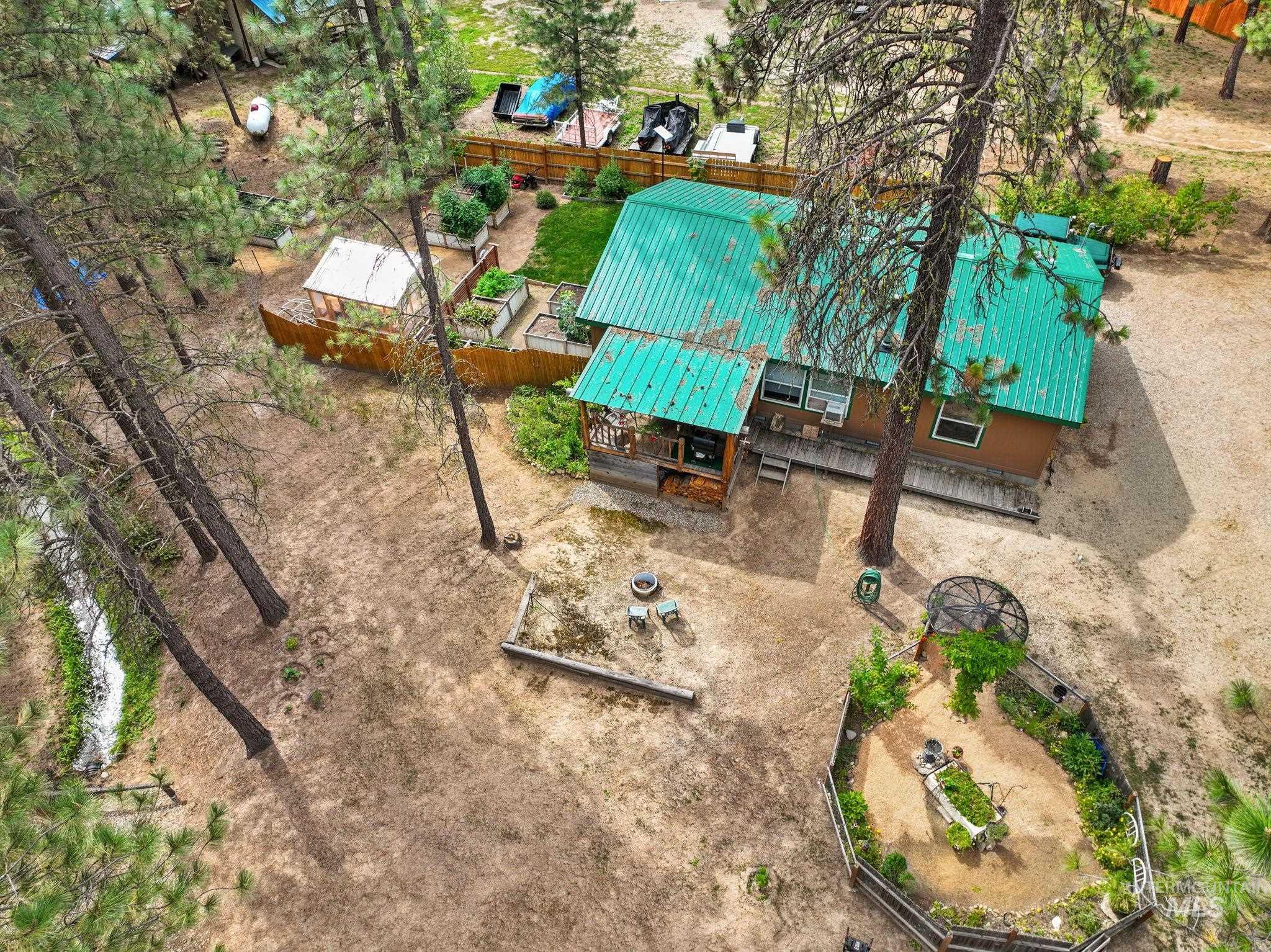 10 Cricket Rd, Garden Valley, Idaho 83622, 3 Bedrooms, 2 Bathrooms, Residential For Sale, Price $499,000,MLS 98961452