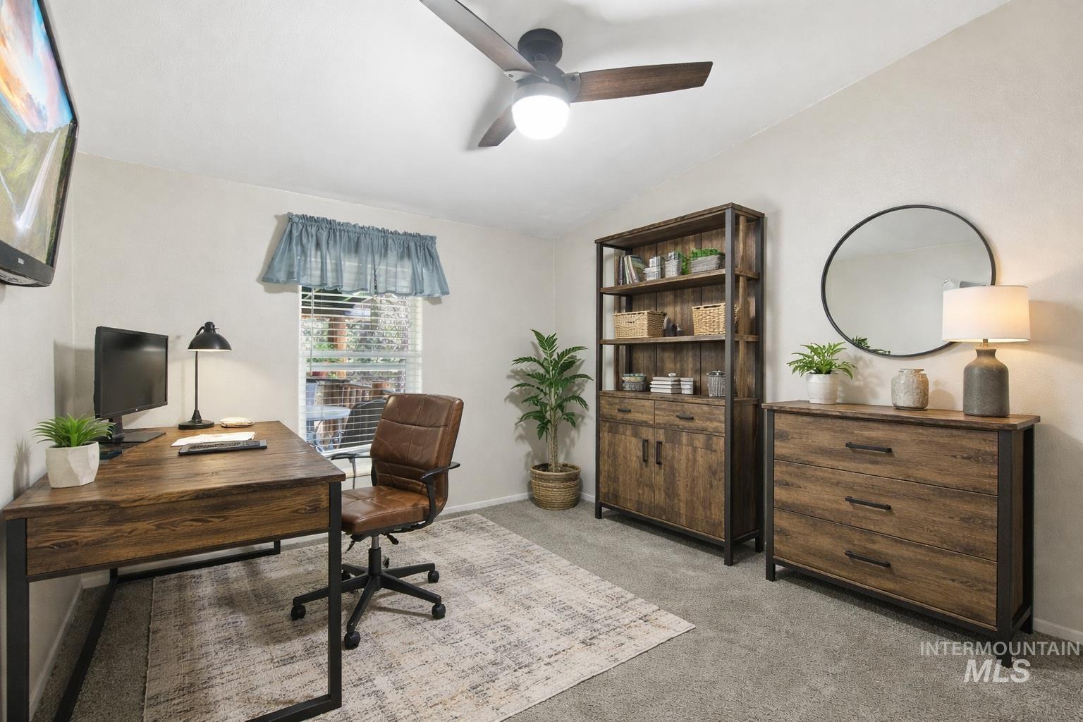 10 Cricket Rd, Garden Valley, Idaho 83622, 3 Bedrooms, 2 Bathrooms, Residential For Sale, Price $499,000,MLS 98961452