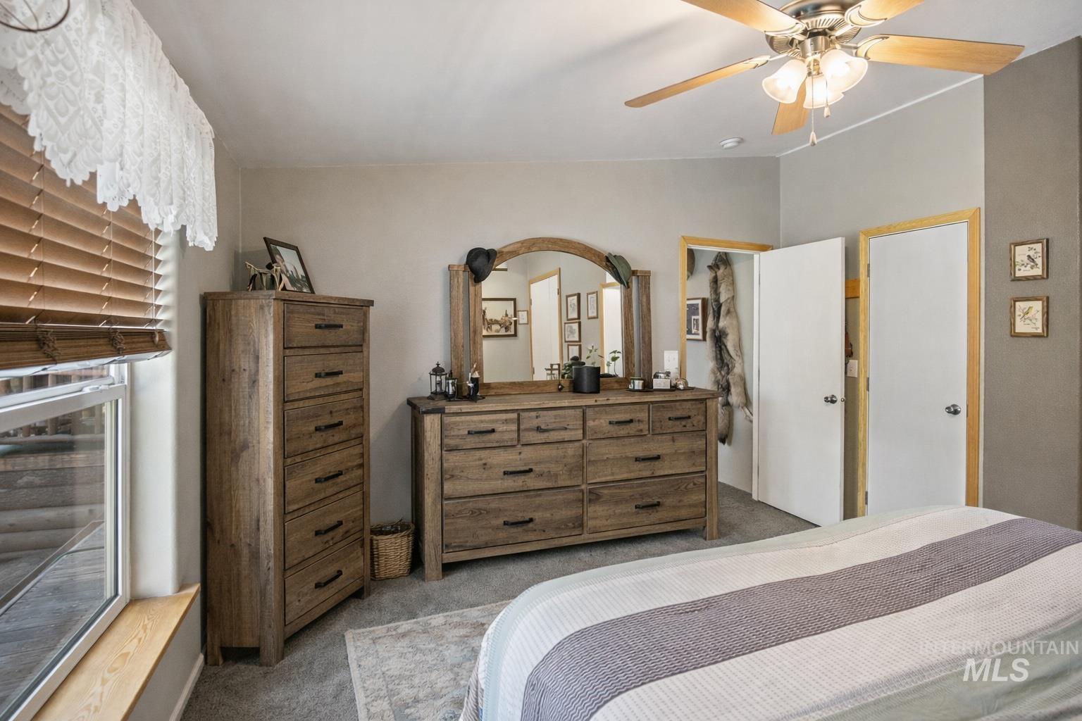 10 Cricket Rd, Garden Valley, Idaho 83622, 3 Bedrooms, 2 Bathrooms, Residential For Sale, Price $499,000,MLS 98961452