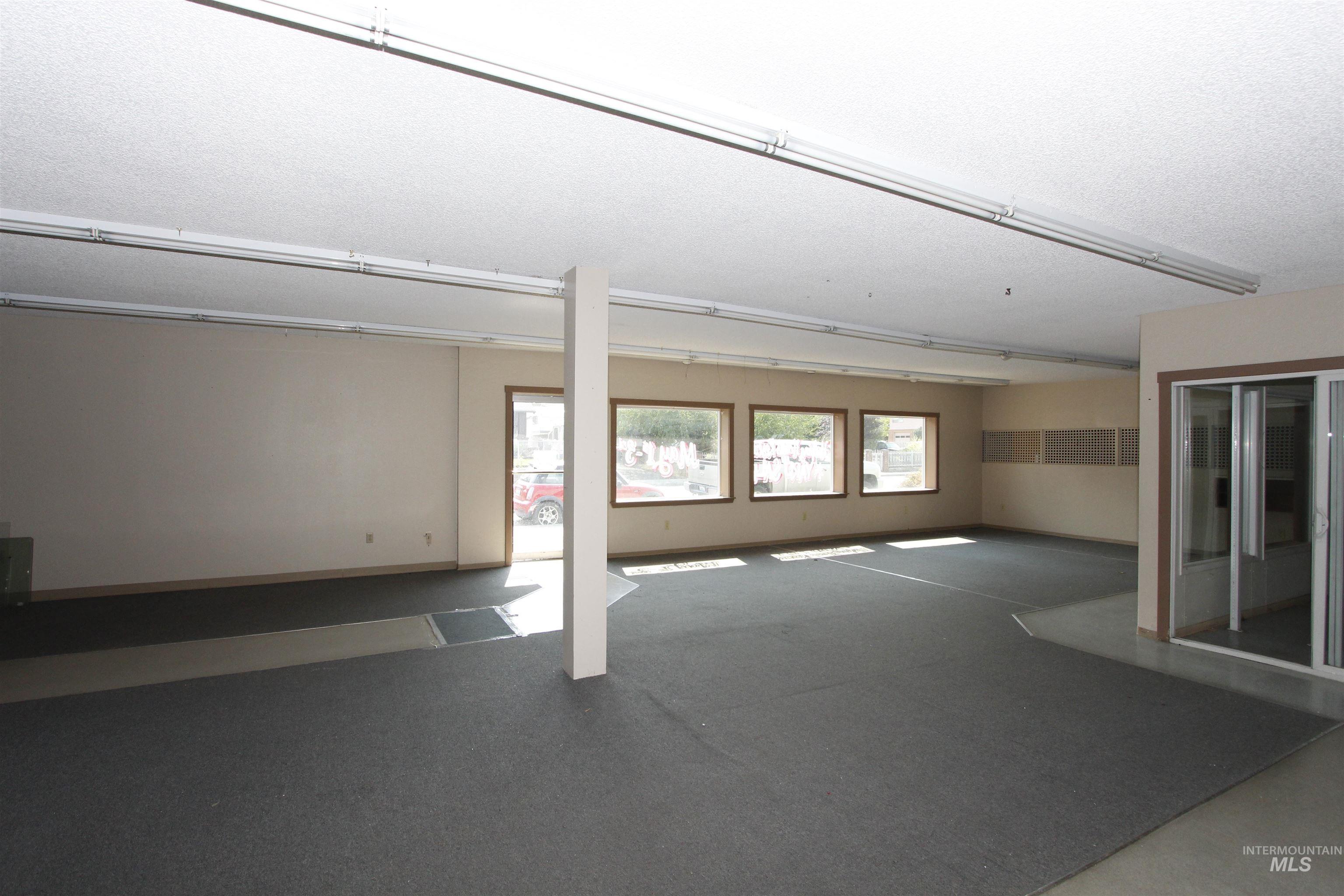 1246 & 1252 Chestnut St, Clarkston, Washington 99403, Business/Commercial For Sale, Price $799,000, 98961457