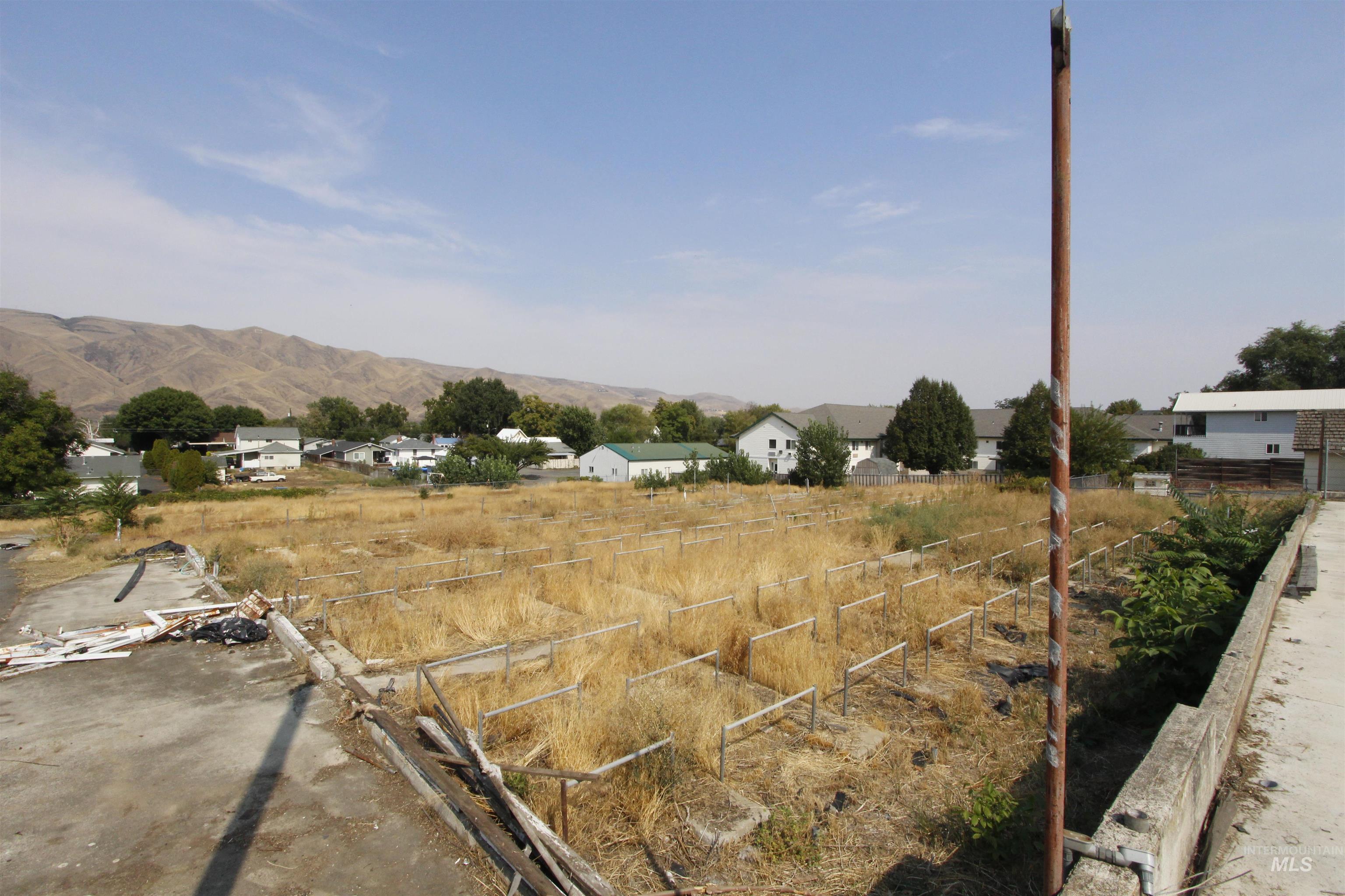 1246 & 1252 Chestnut St, Clarkston, Washington 99403, Business/Commercial For Sale, Price $799,000, 98961457