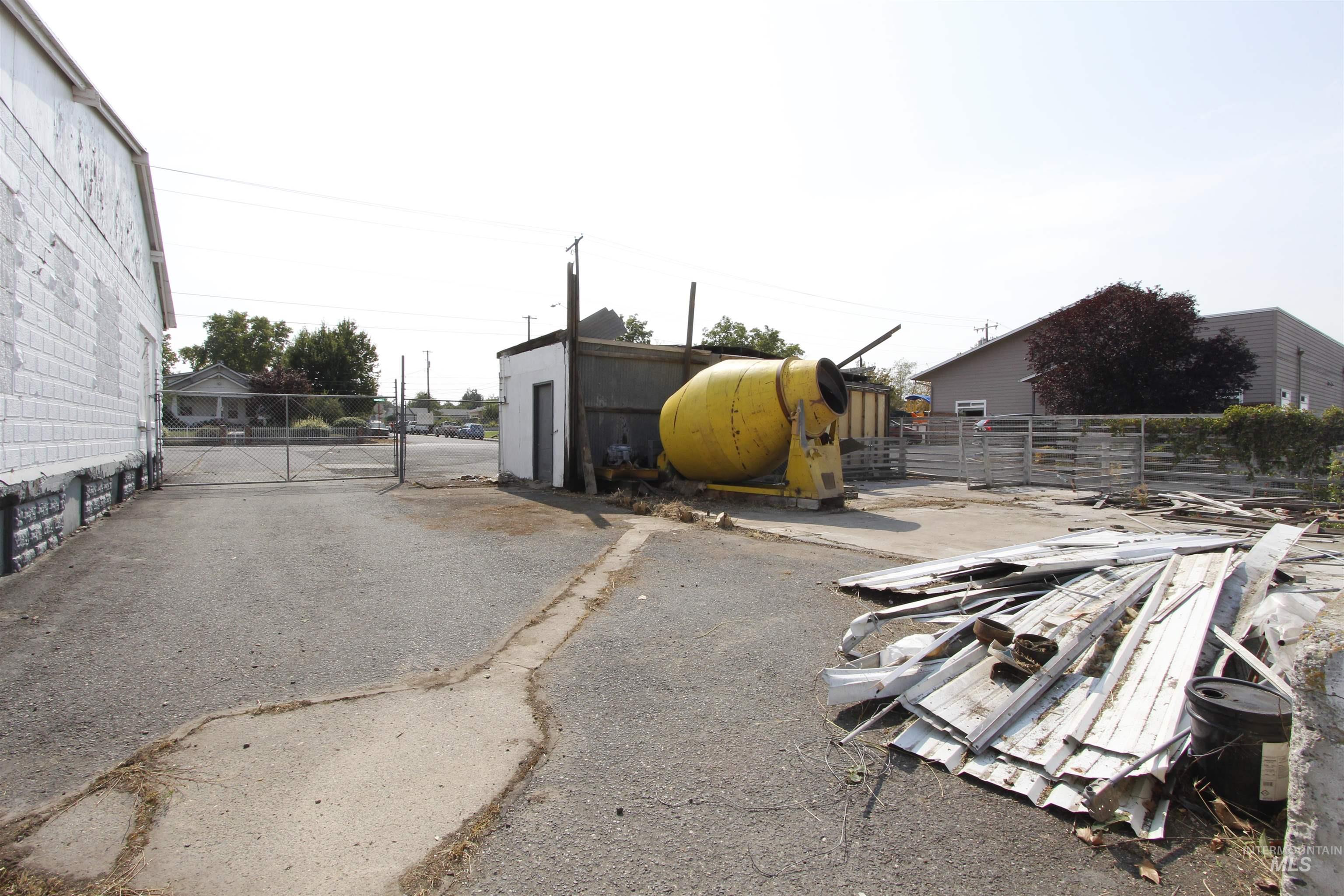 1246 & 1252 Chestnut St, Clarkston, Washington 99403, Business/Commercial For Sale, Price $799,000, 98961457