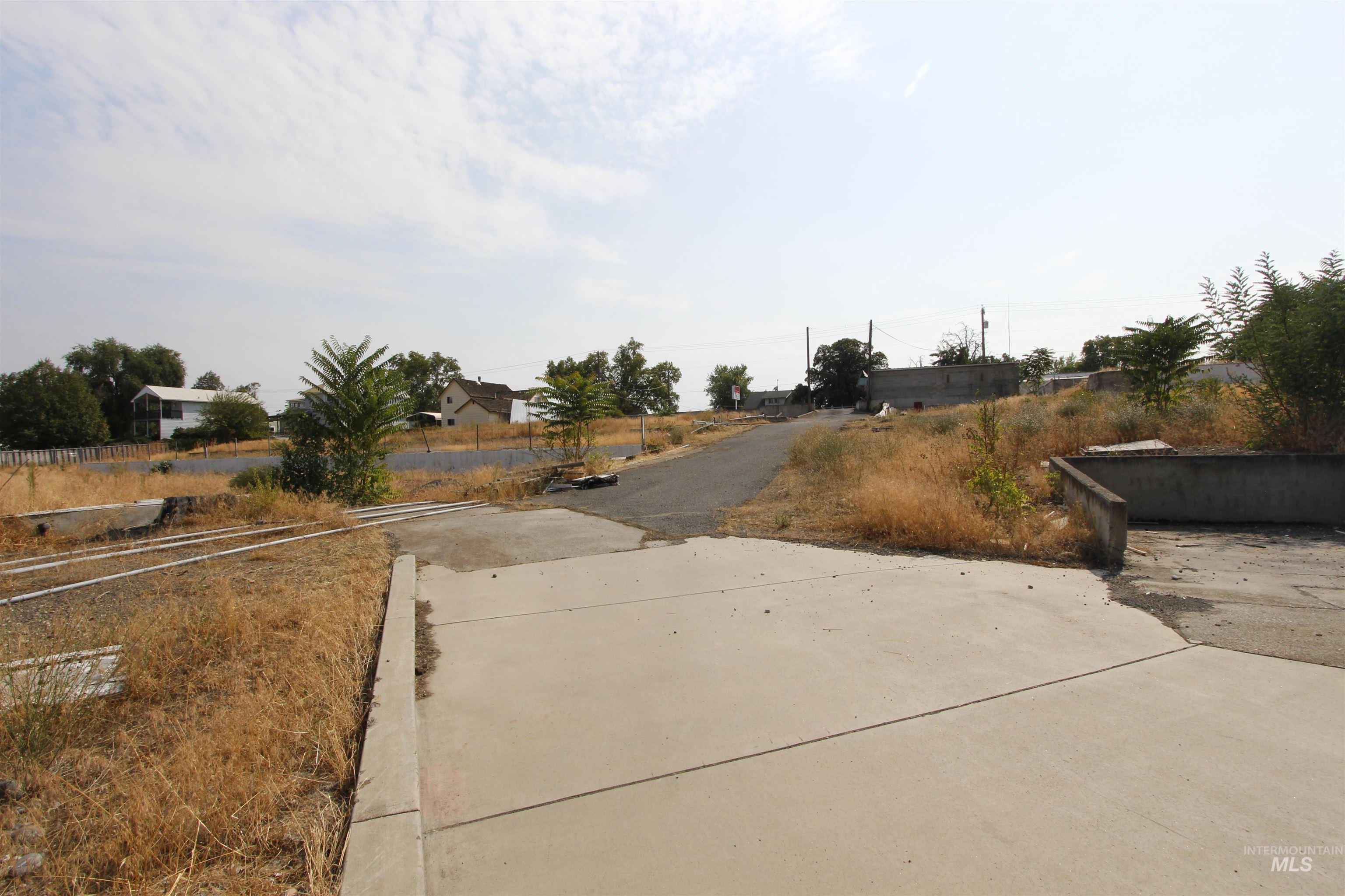 1246 & 1252 Chestnut St, Clarkston, Washington 99403, Business/Commercial For Sale, Price $799,000, 98961457