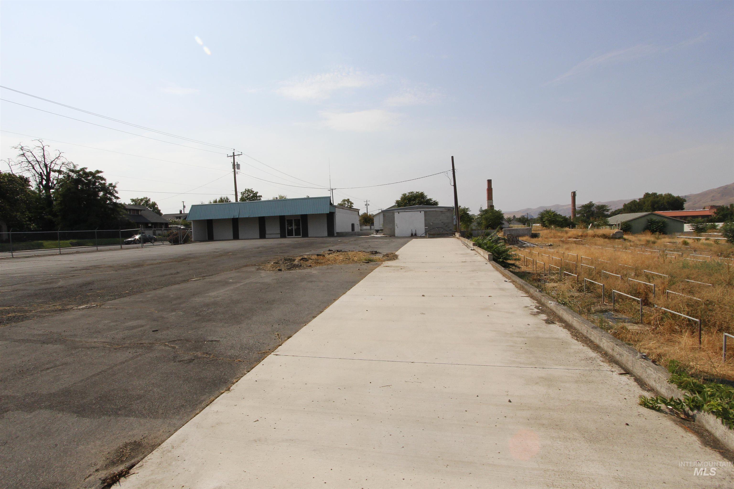 1246 & 1252 Chestnut St, Clarkston, Washington 99403, Business/Commercial For Sale, Price $799,000, 98961457