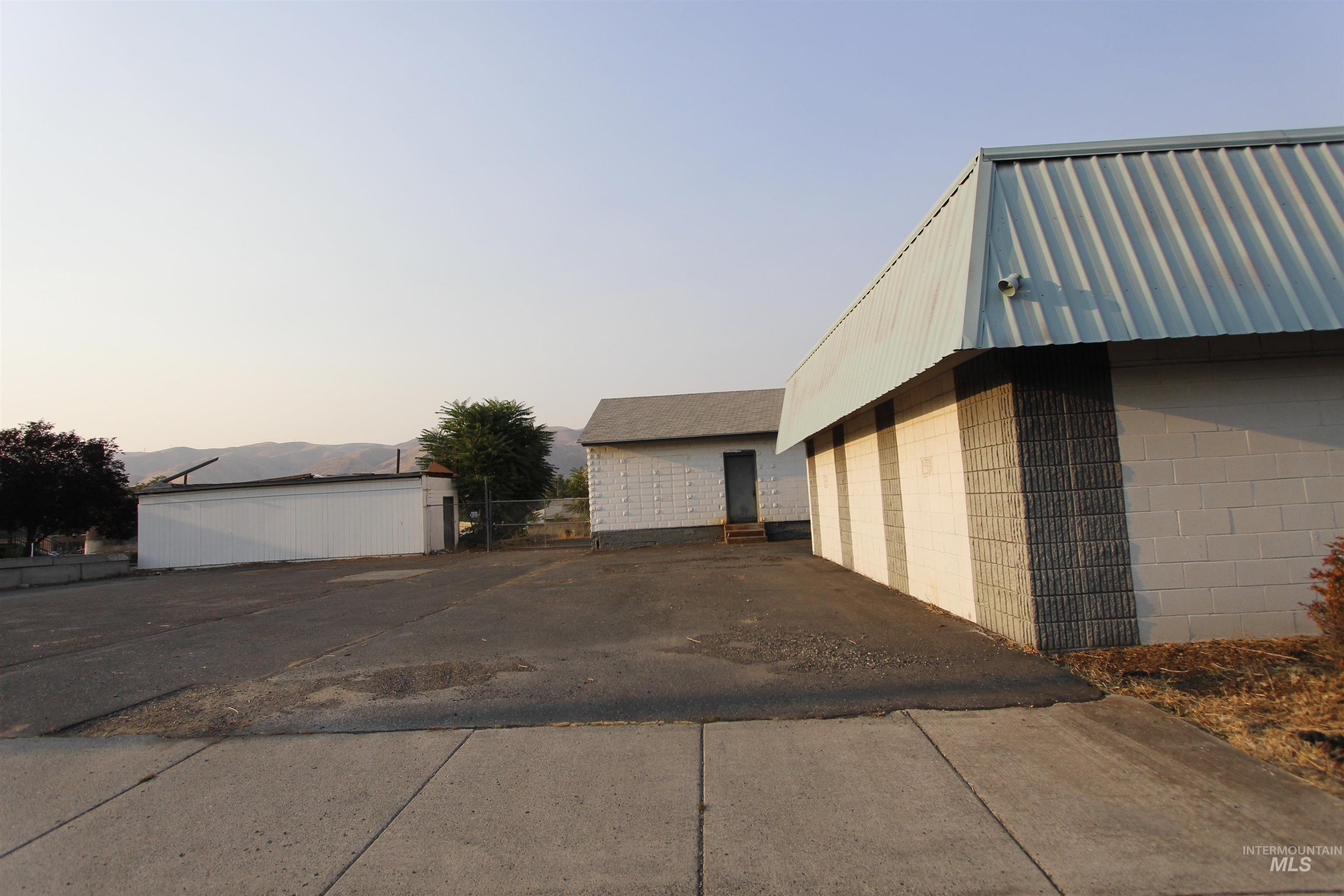 1246 & 1252 Chestnut St, Clarkston, Washington 99403, Business/Commercial For Sale, Price $799,000, 98961457