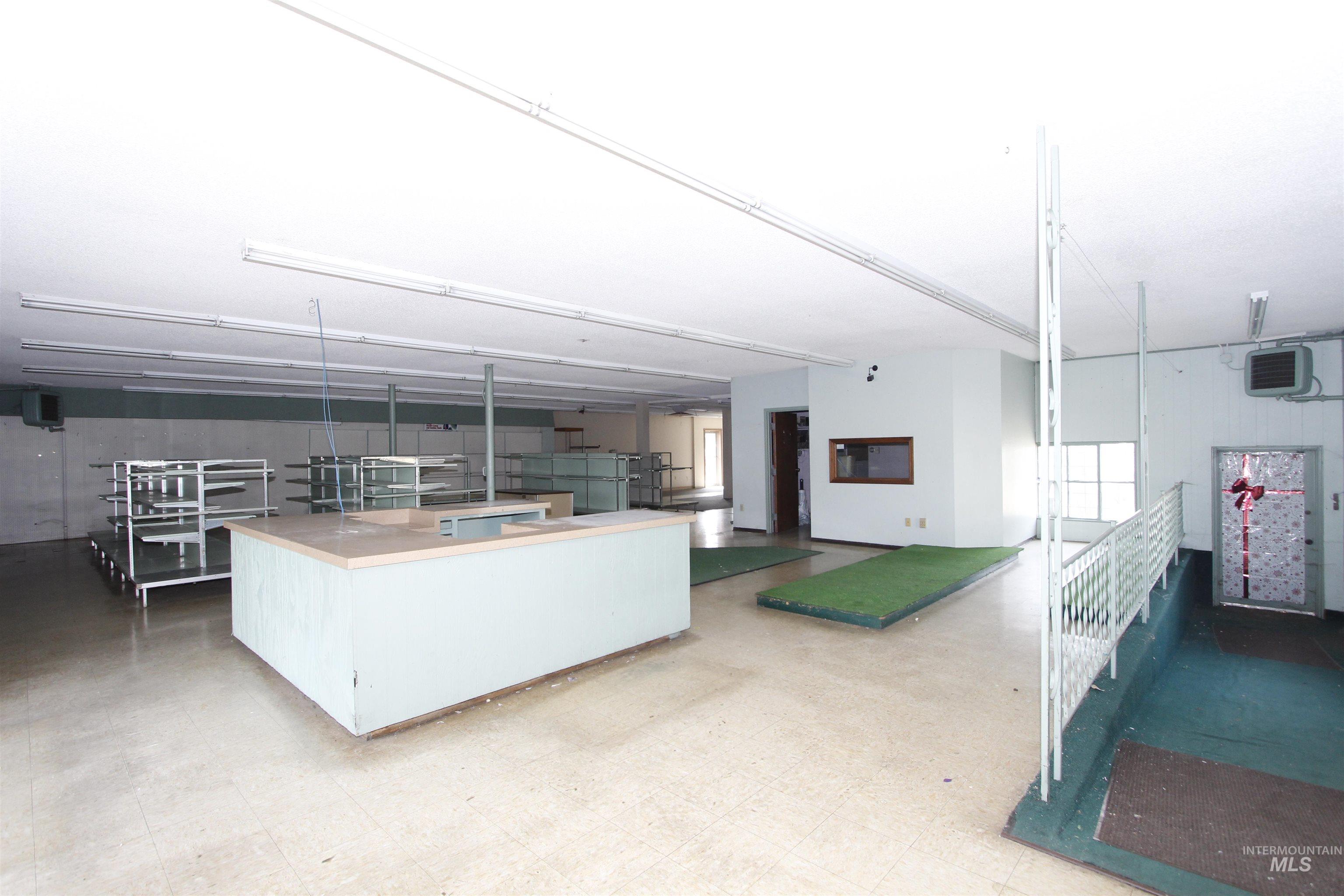 1246 & 1252 Chestnut St, Clarkston, Washington 99403, Business/Commercial For Sale, Price $799,000, 98961457