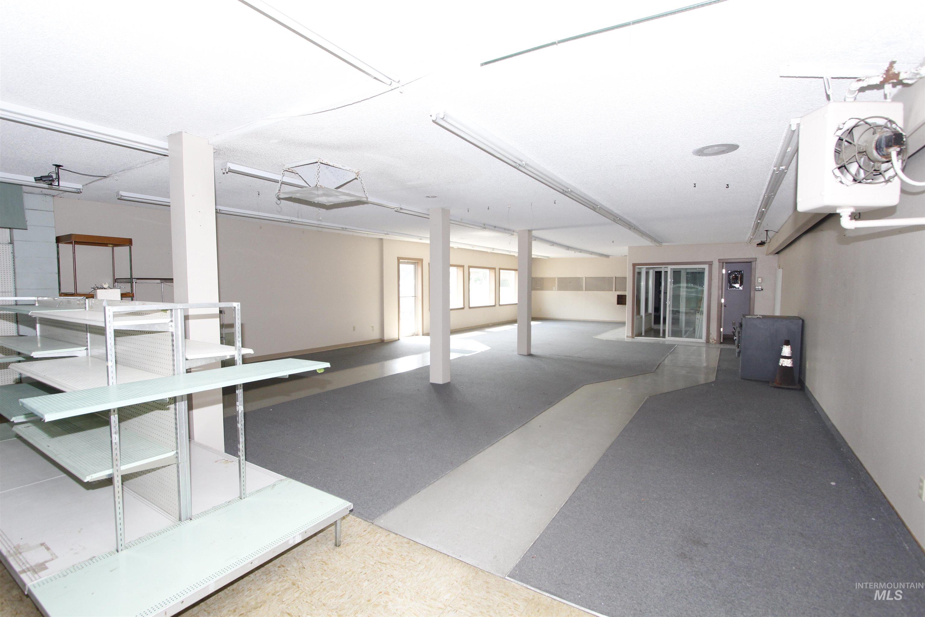 1246 & 1252 Chestnut St, Clarkston, Washington 99403, Business/Commercial For Sale, Price $799,000, 98961457