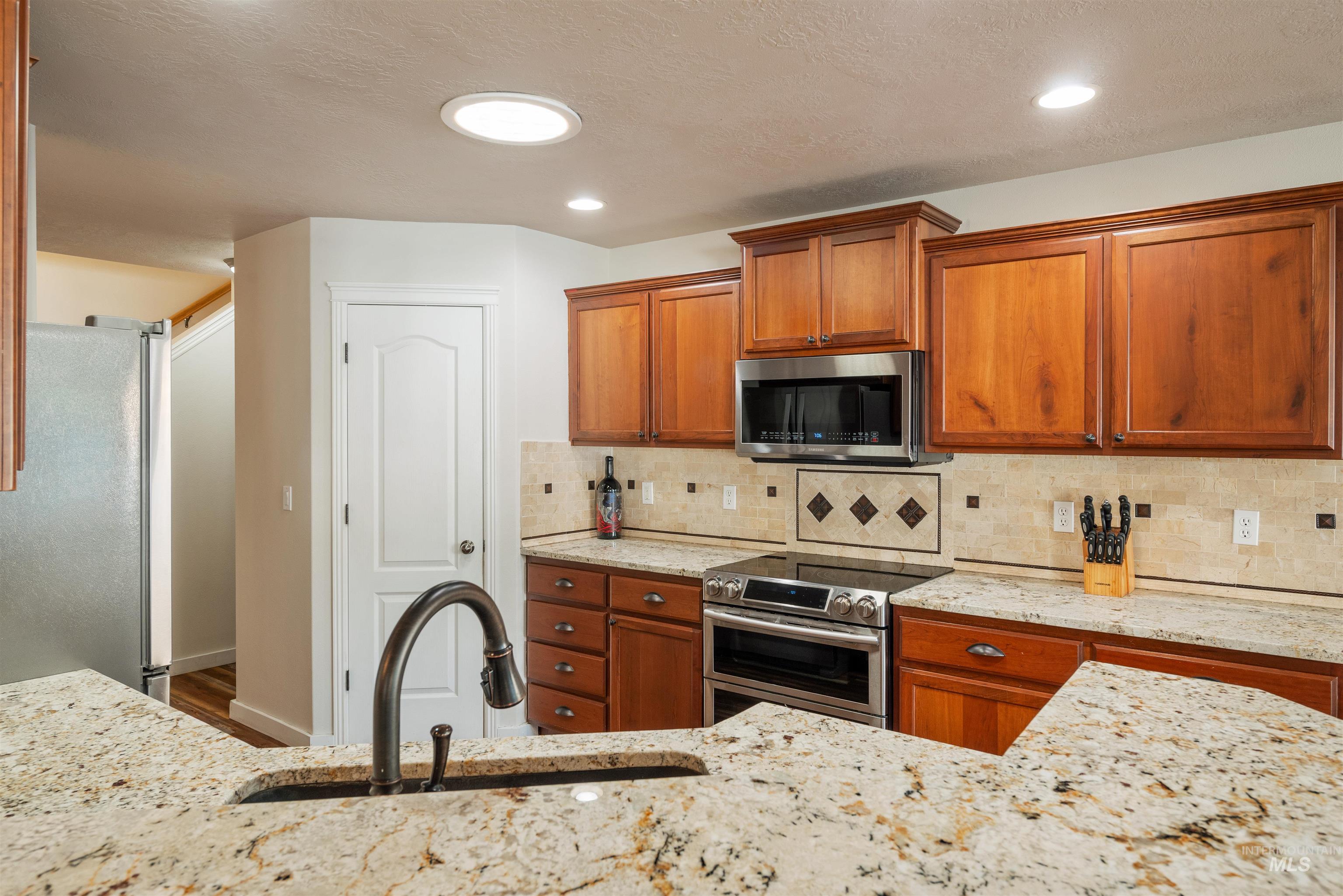 3509 Sunset Avenue, Caldwell, Idaho 83605, 4 Bedrooms, 3 Bathrooms, Residential For Sale, Price $539,900,MLS 98961460