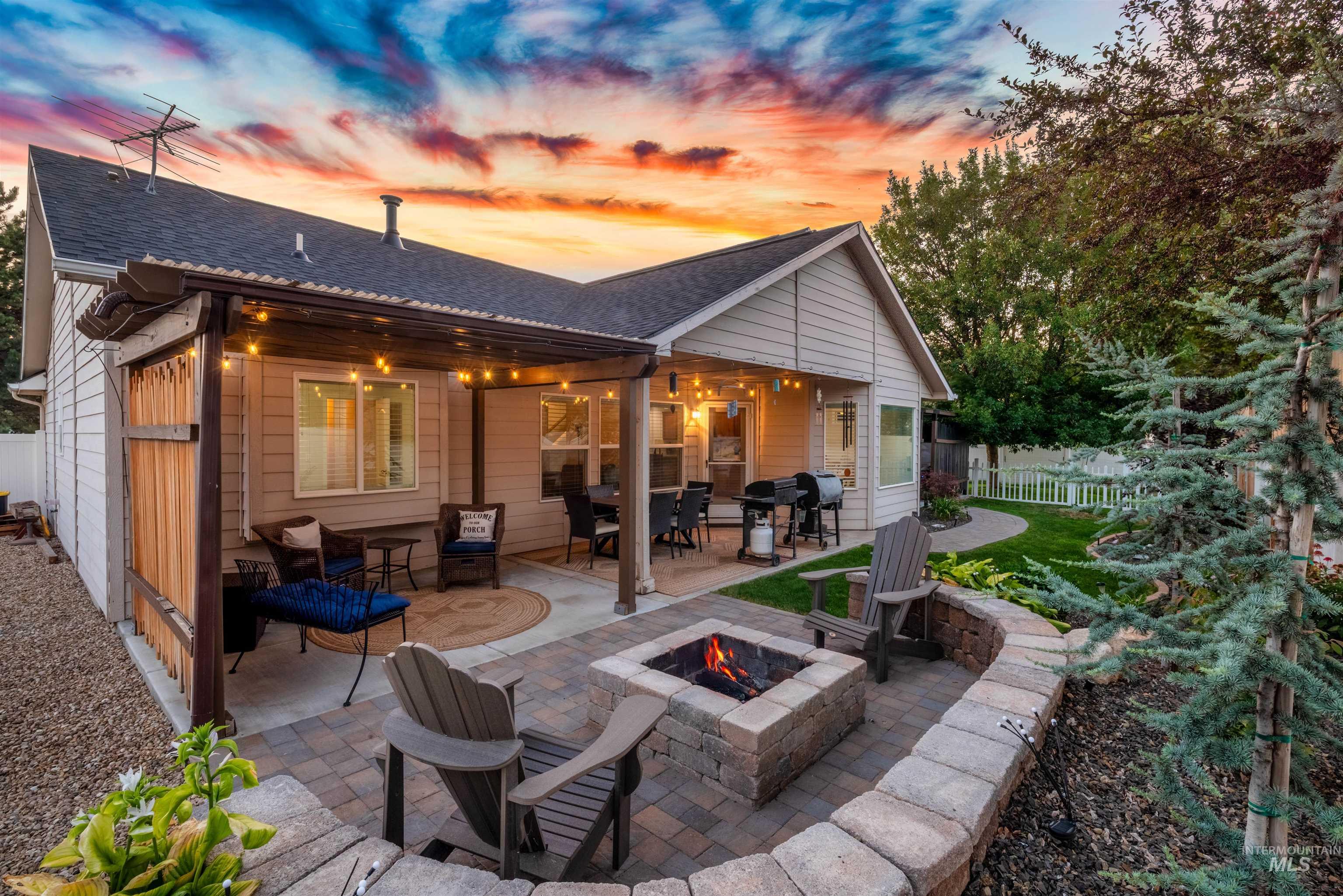 3509 Sunset Avenue, Caldwell, Idaho 83605, 4 Bedrooms, 3 Bathrooms, Residential For Sale, Price $539,900,MLS 98961460