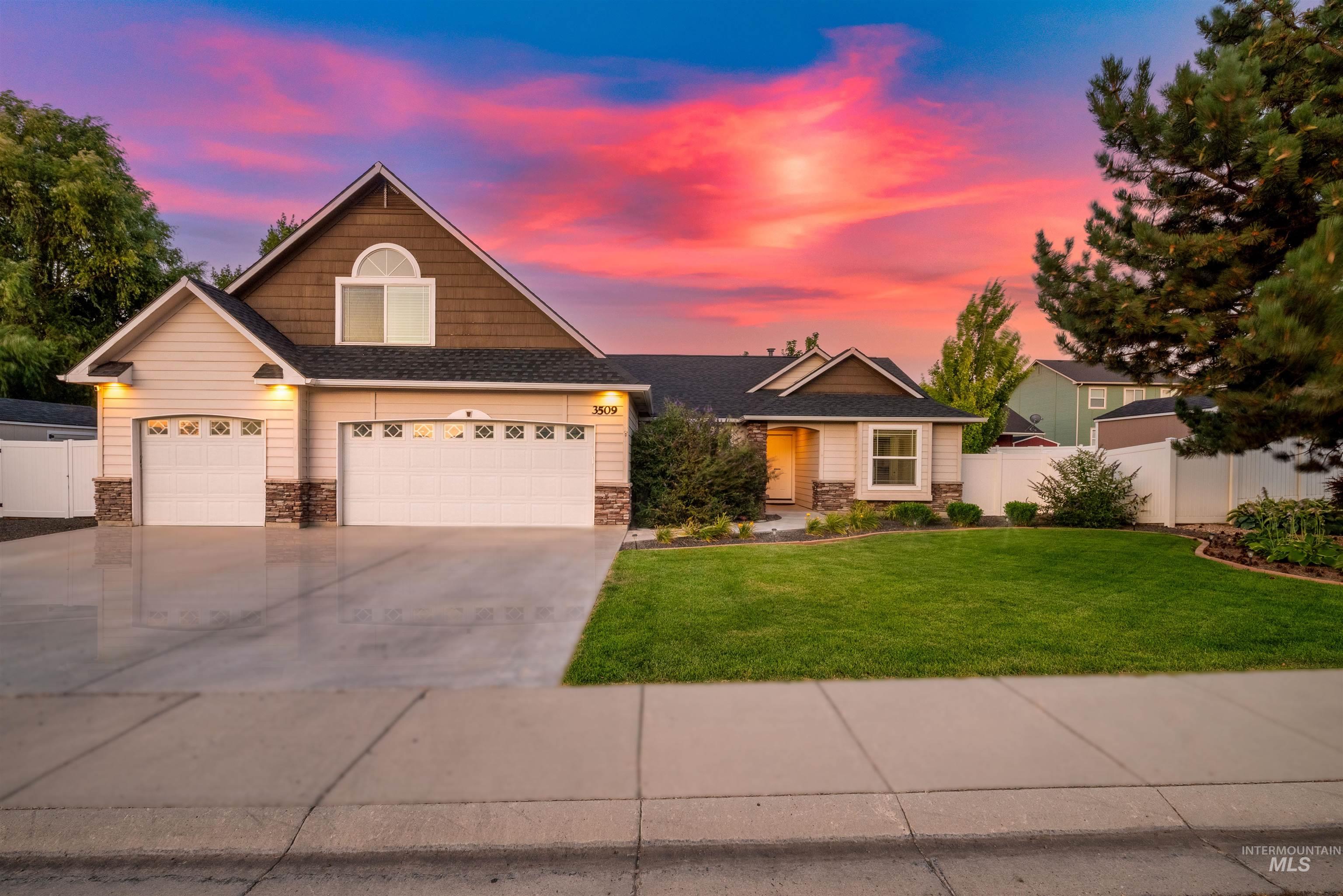 3509 Sunset Avenue, Caldwell, Idaho 83605, 4 Bedrooms, 3 Bathrooms, Residential For Sale, Price $539,900,MLS 98961460