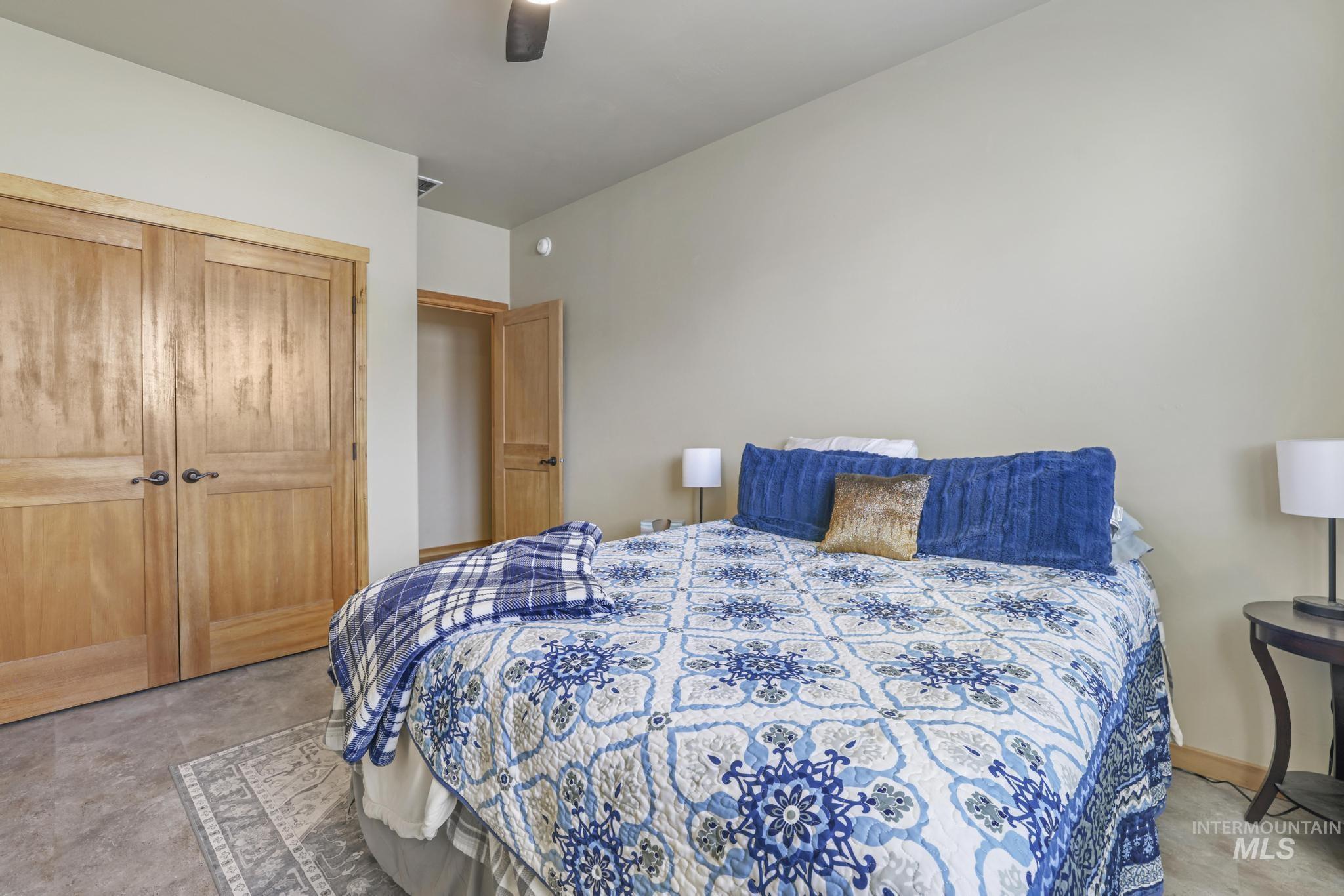 205 Edwards, Twin Falls, Idaho 83301, 3 Bedrooms, 3 Bathrooms, Residential For Sale, Price $554,900,MLS 98961489