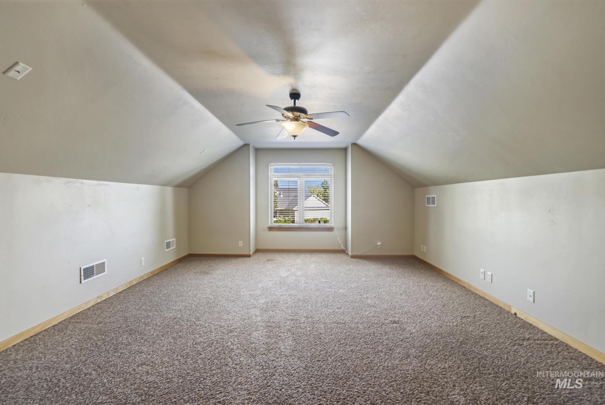 205 Edwards, Twin Falls, Idaho 83301, 3 Bedrooms, 3 Bathrooms, Residential For Sale, Price $554,900,MLS 98961489