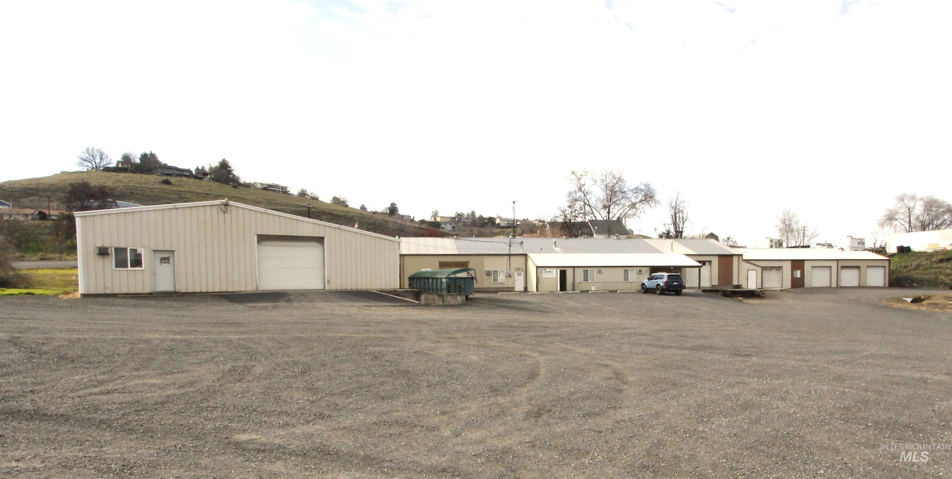 1482 & 1484 16th Ave, Clarkston, Washington 99403, Business/Commercial For Sale, Price $925,000, 98961503