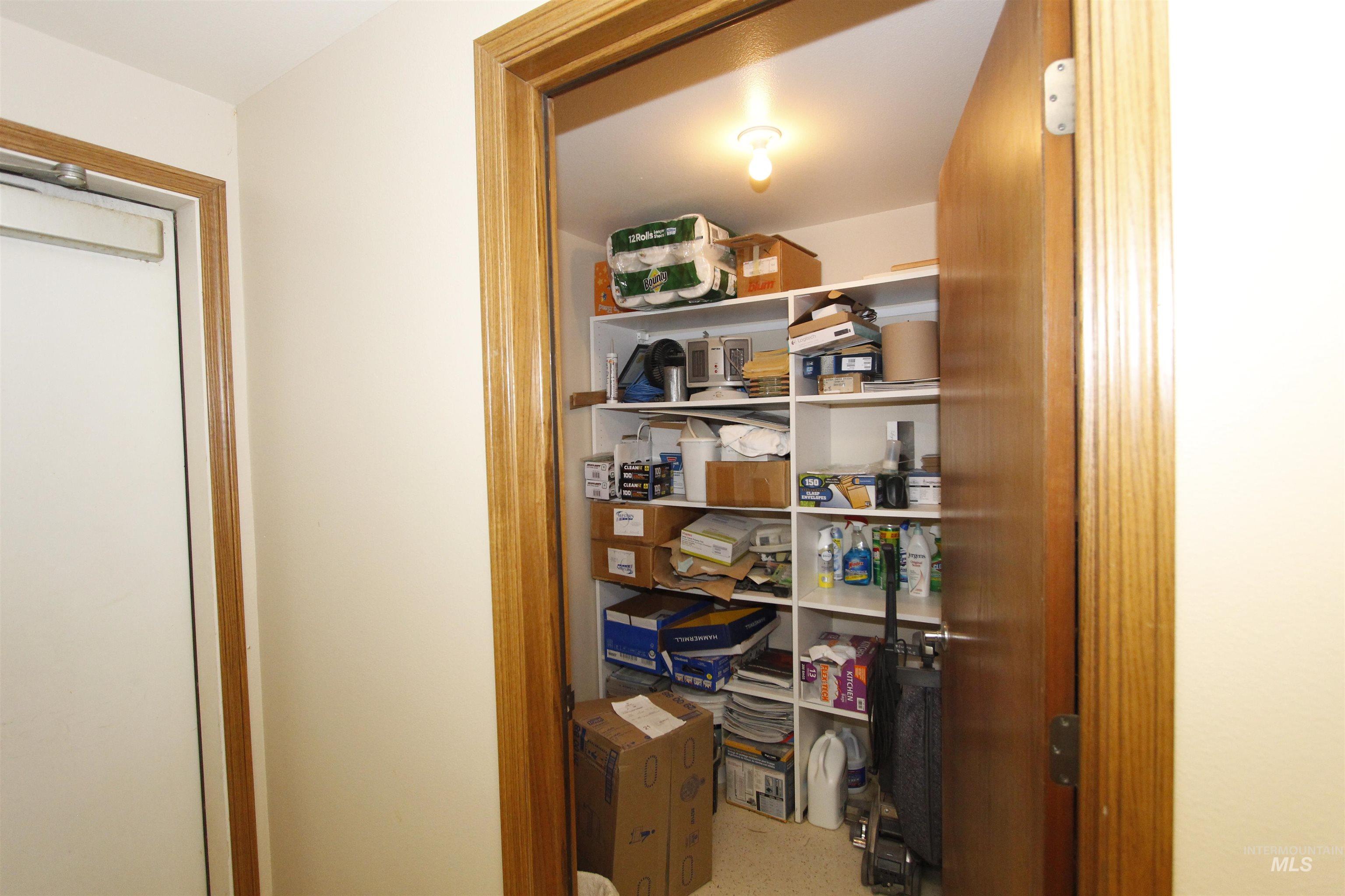 1482 & 1484 16th Ave, Clarkston, Washington 99403, Business/Commercial For Sale, Price $925,000,MLS 98961503