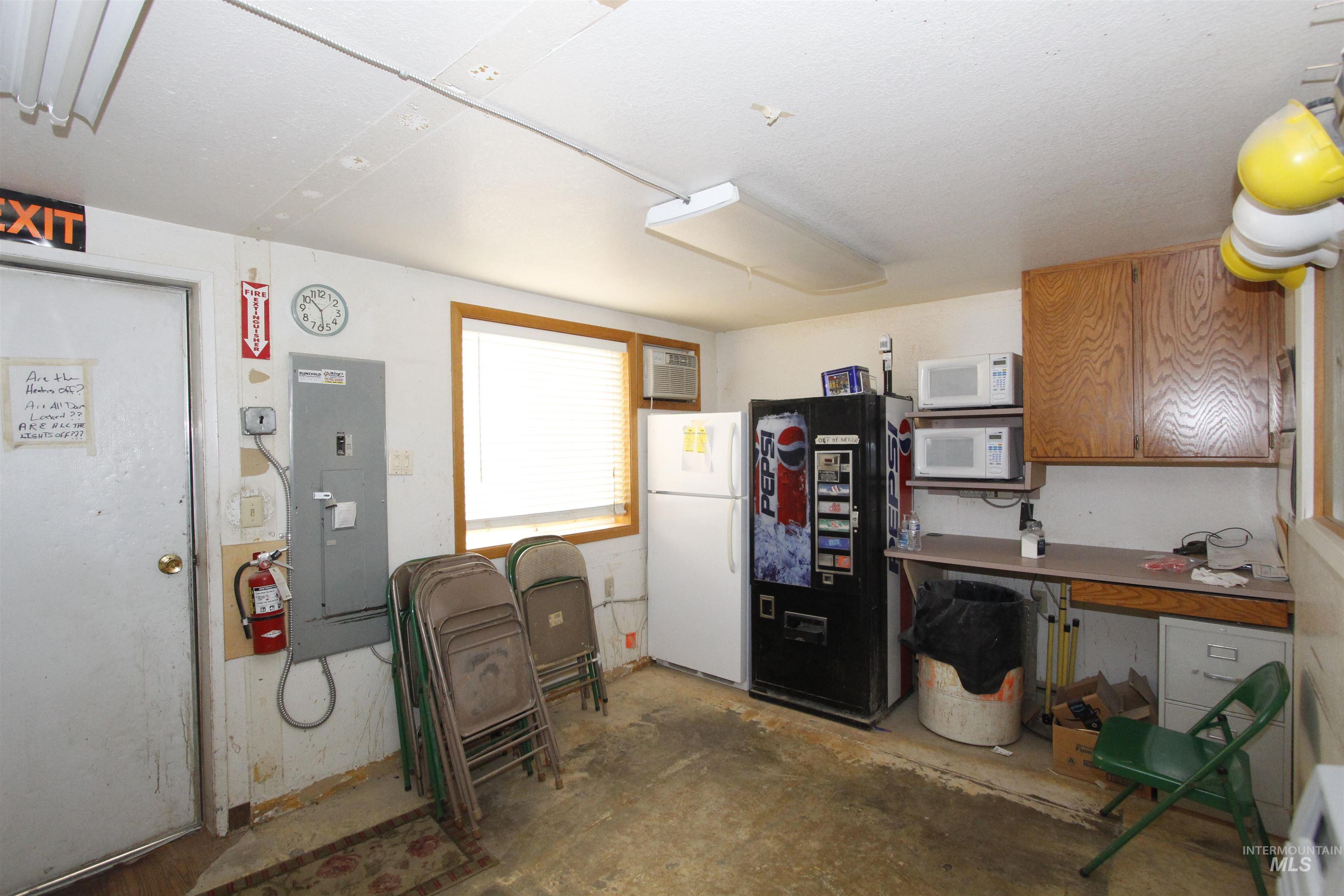 1482 & 1484 16th Ave, Clarkston, Washington 99403, Business/Commercial For Sale, Price $925,000,MLS 98961503