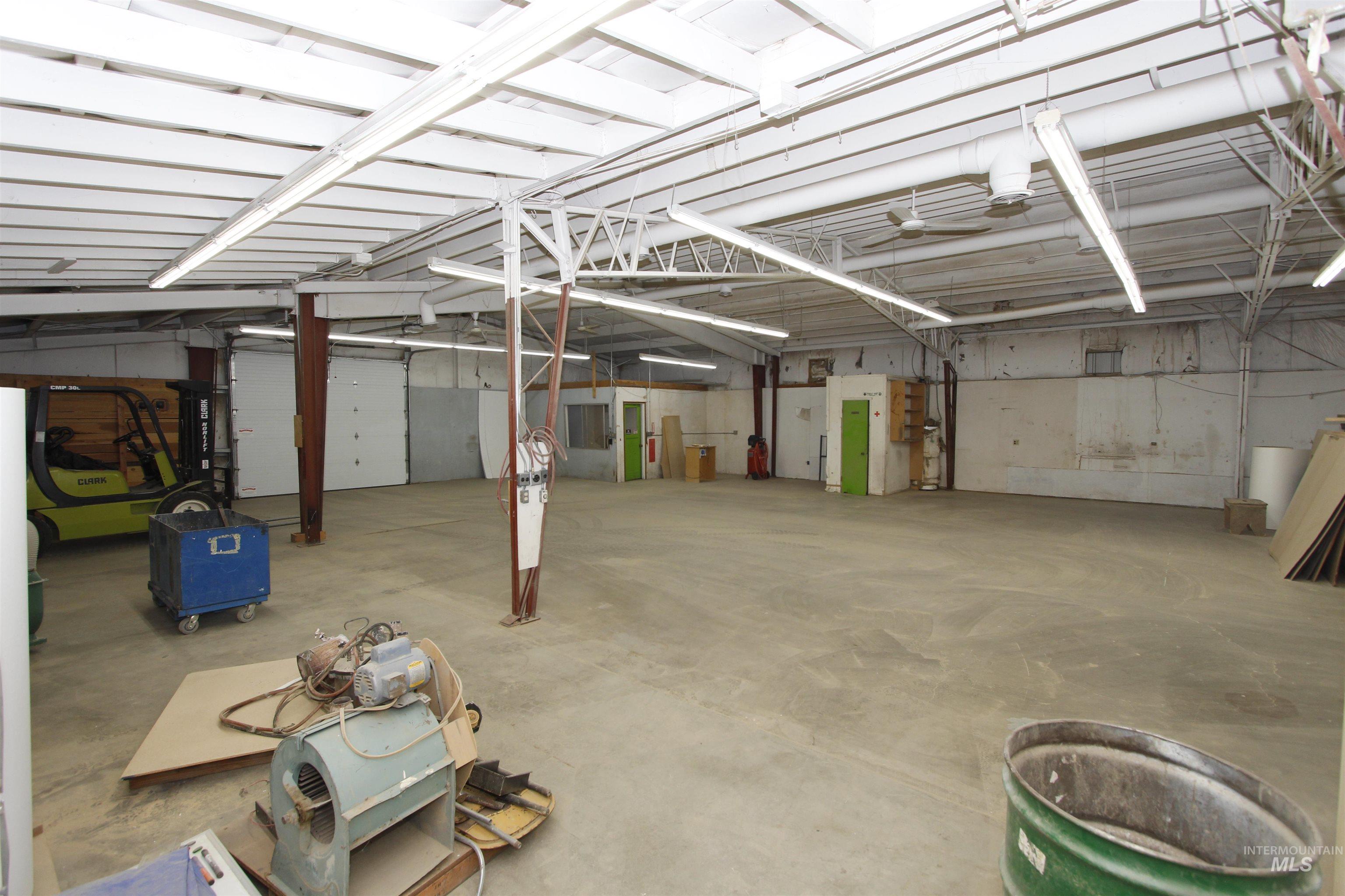 1482 & 1484 16th Ave, Clarkston, Washington 99403, Business/Commercial For Sale, Price $925,000, 98961503