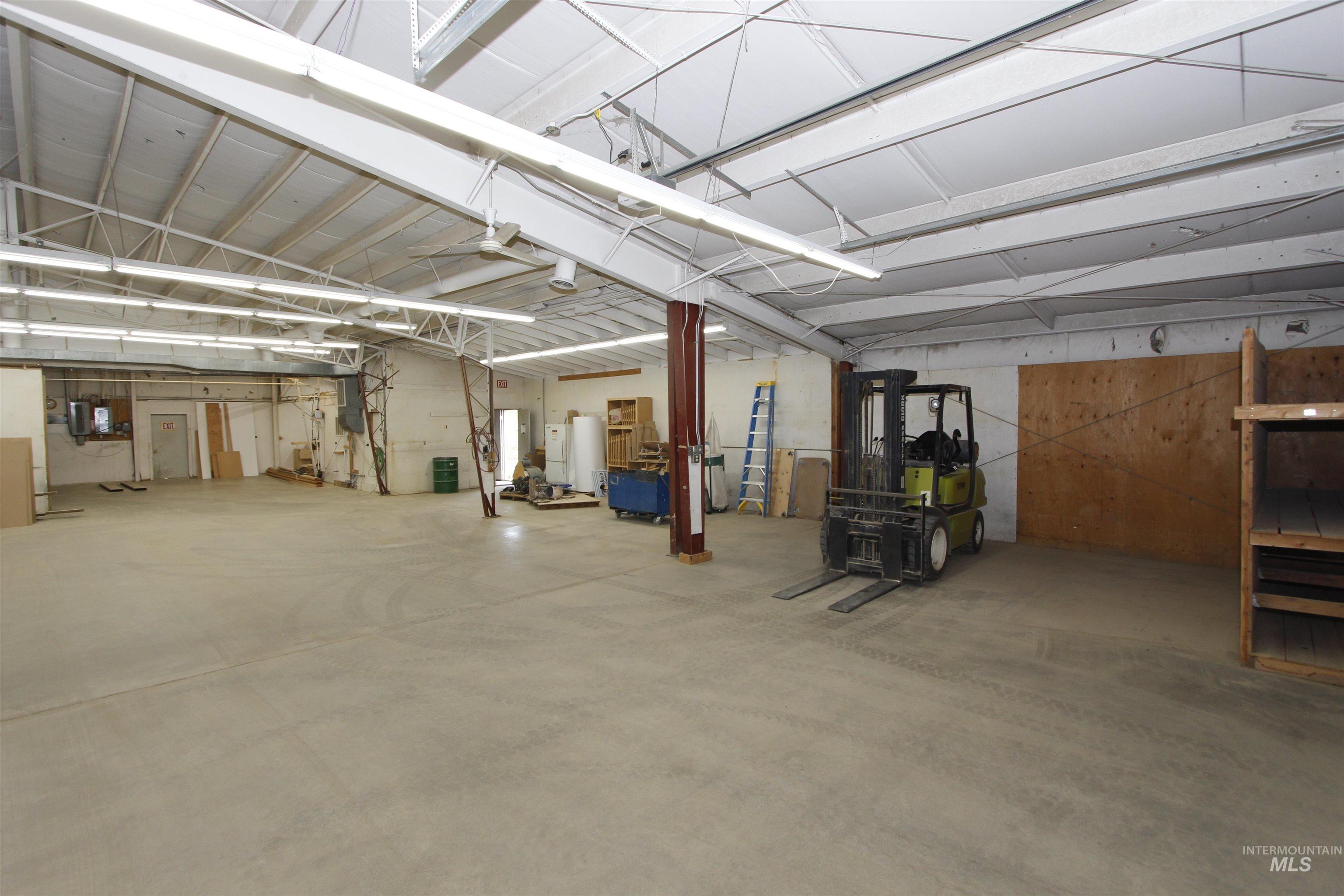 1482 & 1484 16th Ave, Clarkston, Washington 99403, Business/Commercial For Sale, Price $925,000, 98961503