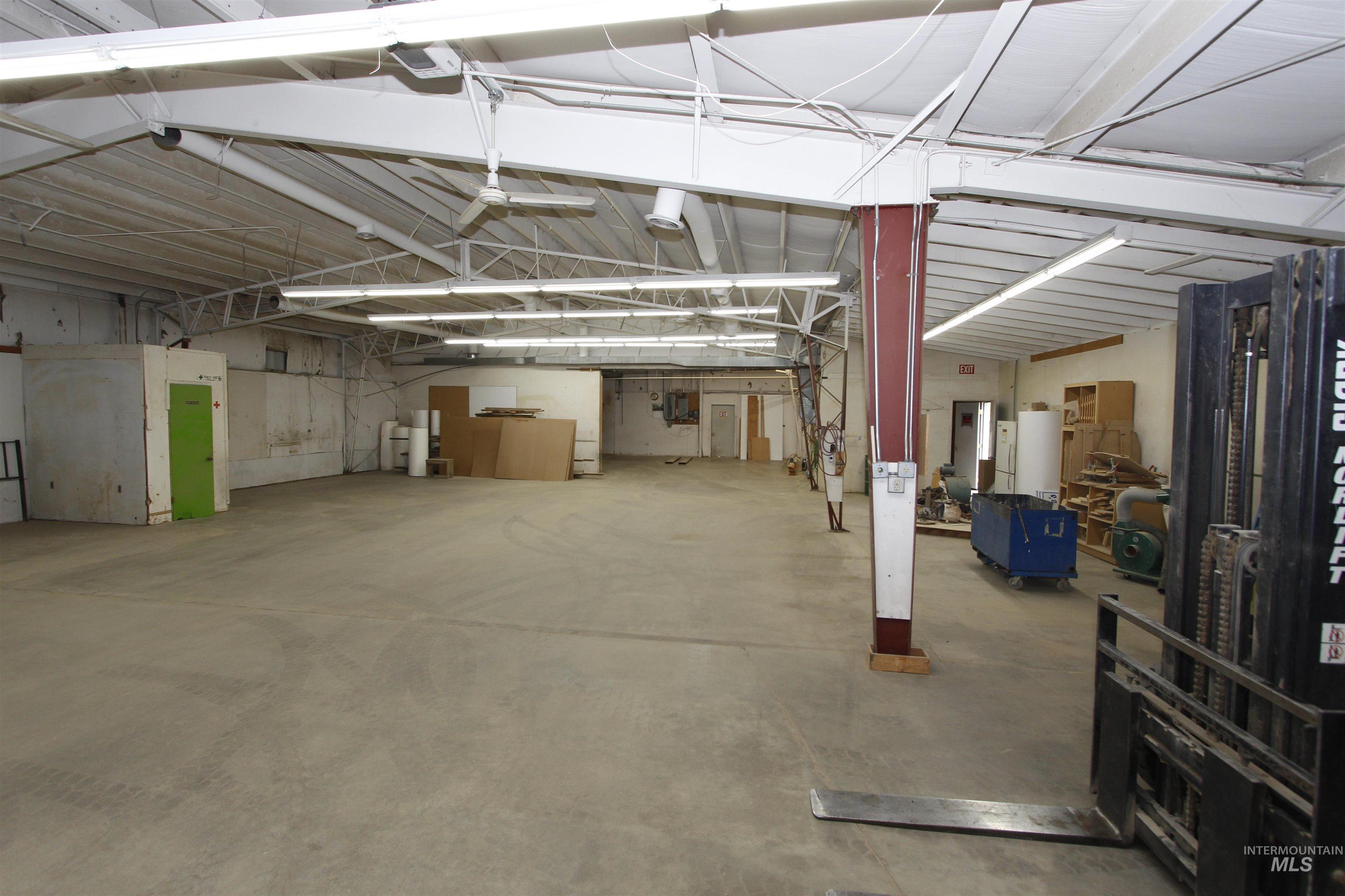 1482 & 1484 16th Ave, Clarkston, Washington 99403, Business/Commercial For Sale, Price $925,000, 98961503