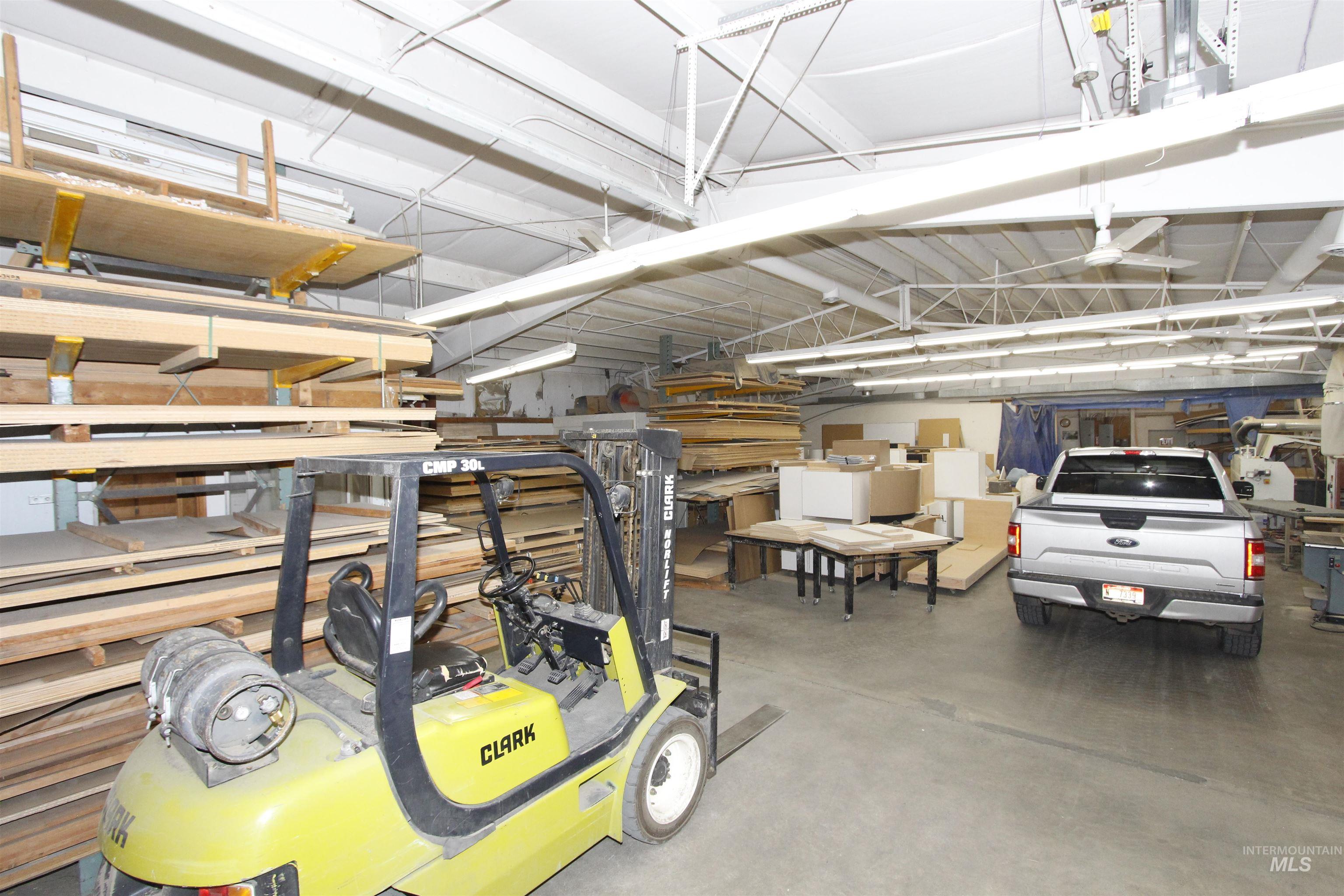 1482 & 1484 16th Ave, Clarkston, Washington 99403, Business/Commercial For Sale, Price $925,000,MLS 98961503