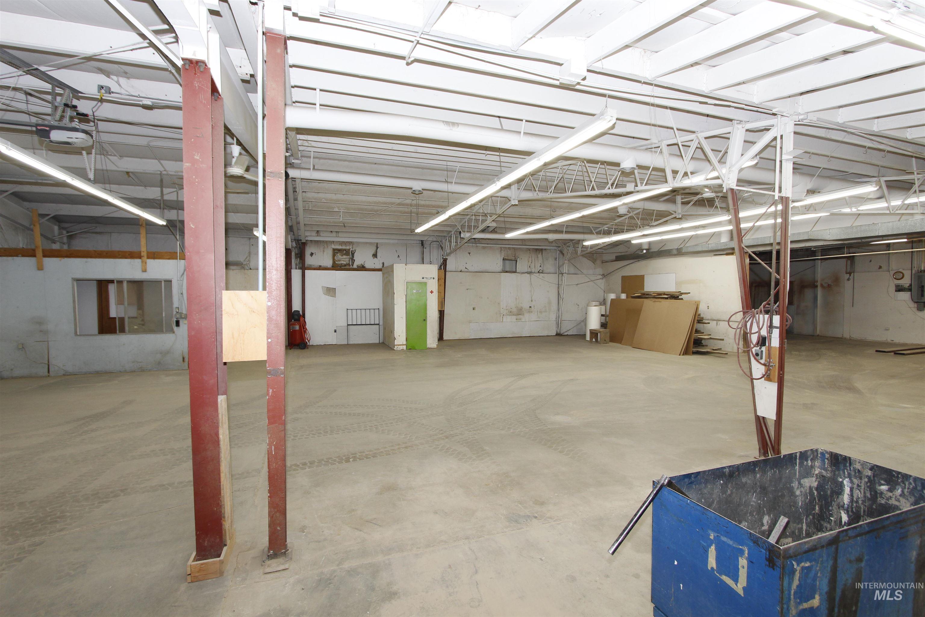 1482 & 1484 16th Ave, Clarkston, Washington 99403, Business/Commercial For Sale, Price $925,000, 98961503