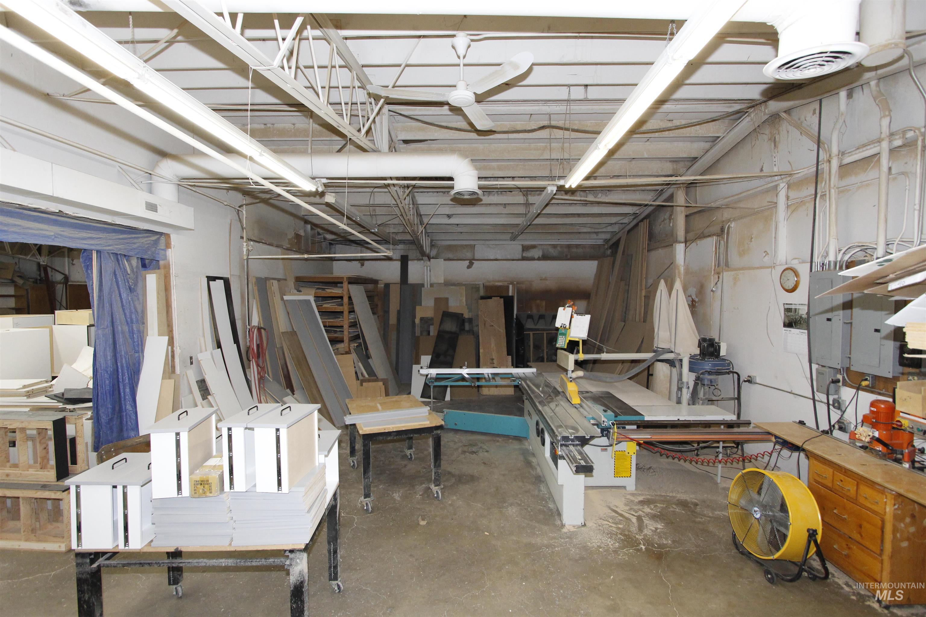 1482 & 1484 16th Ave, Clarkston, Washington 99403, Business/Commercial For Sale, Price $925,000,MLS 98961503