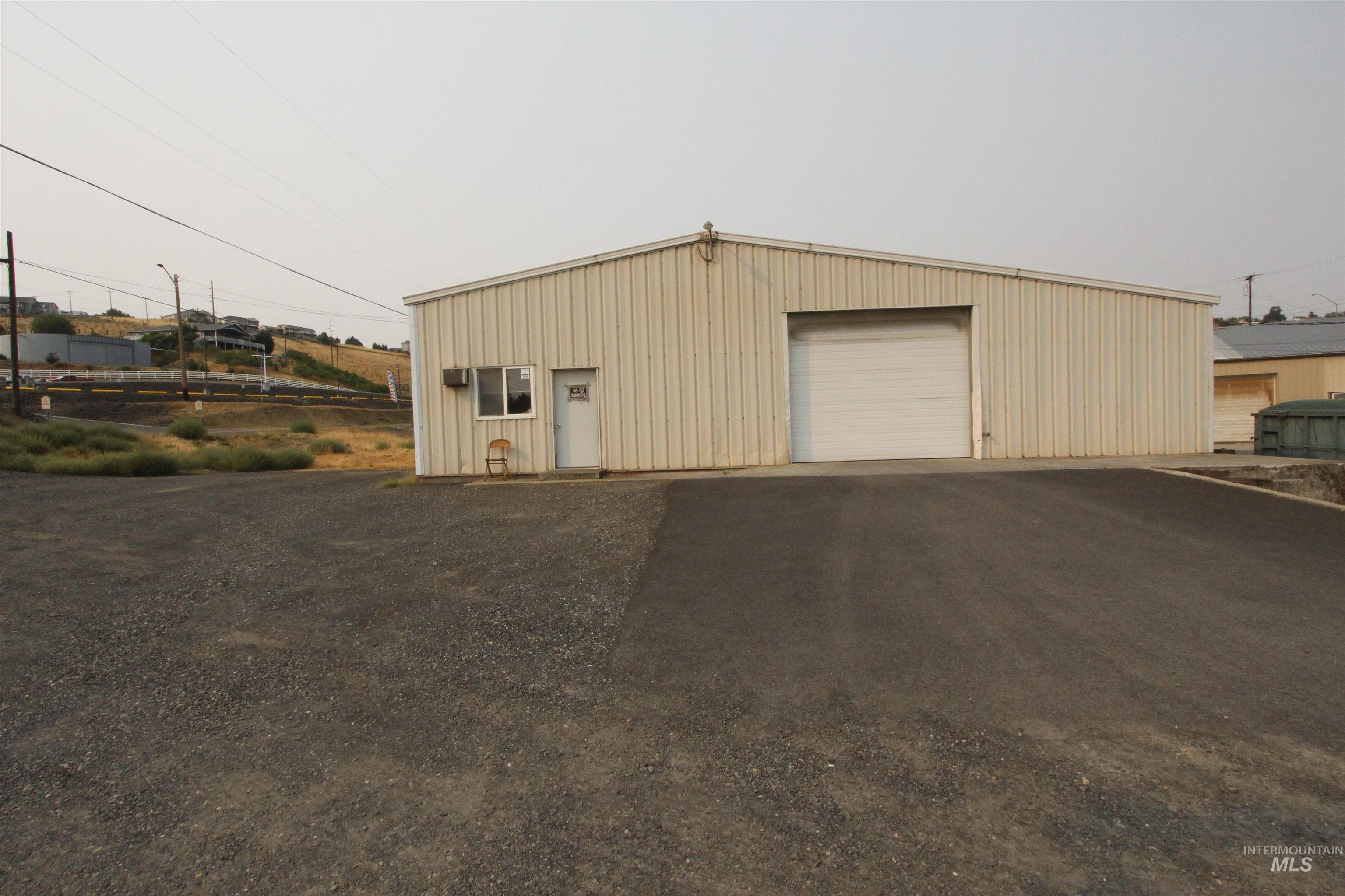 1482 & 1484 16th Ave, Clarkston, Washington 99403, Business/Commercial For Sale, Price $925,000,MLS 98961503