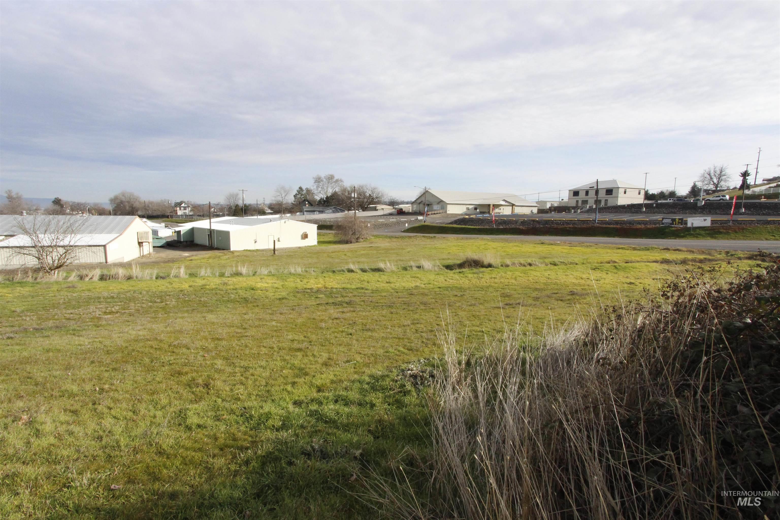 1482 & 1484 16th Ave, Clarkston, Washington 99403, Business/Commercial For Sale, Price $925,000, 98961503