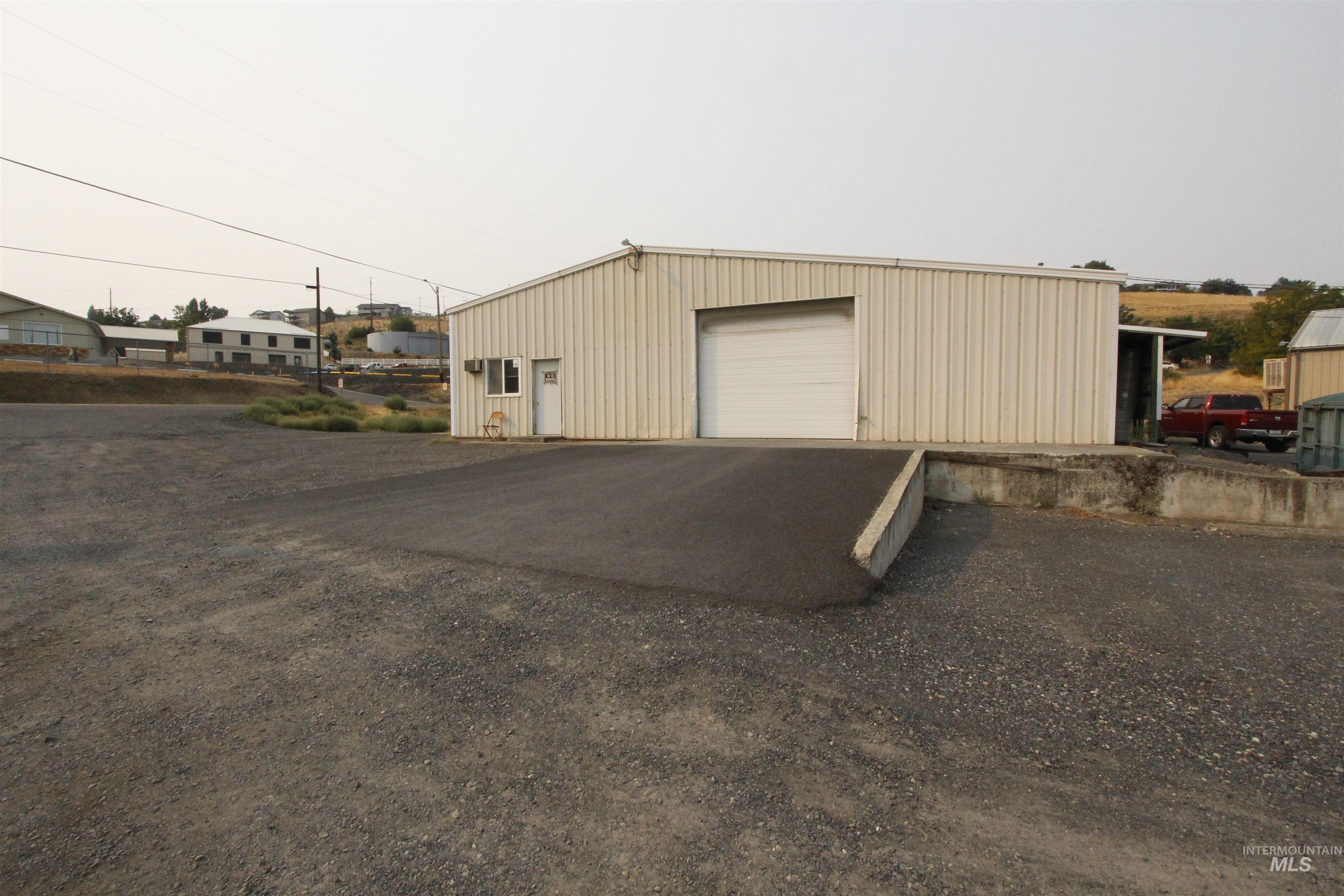 1482 & 1484 16th Ave, Clarkston, Washington 99403, Business/Commercial For Sale, Price $925,000,MLS 98961503